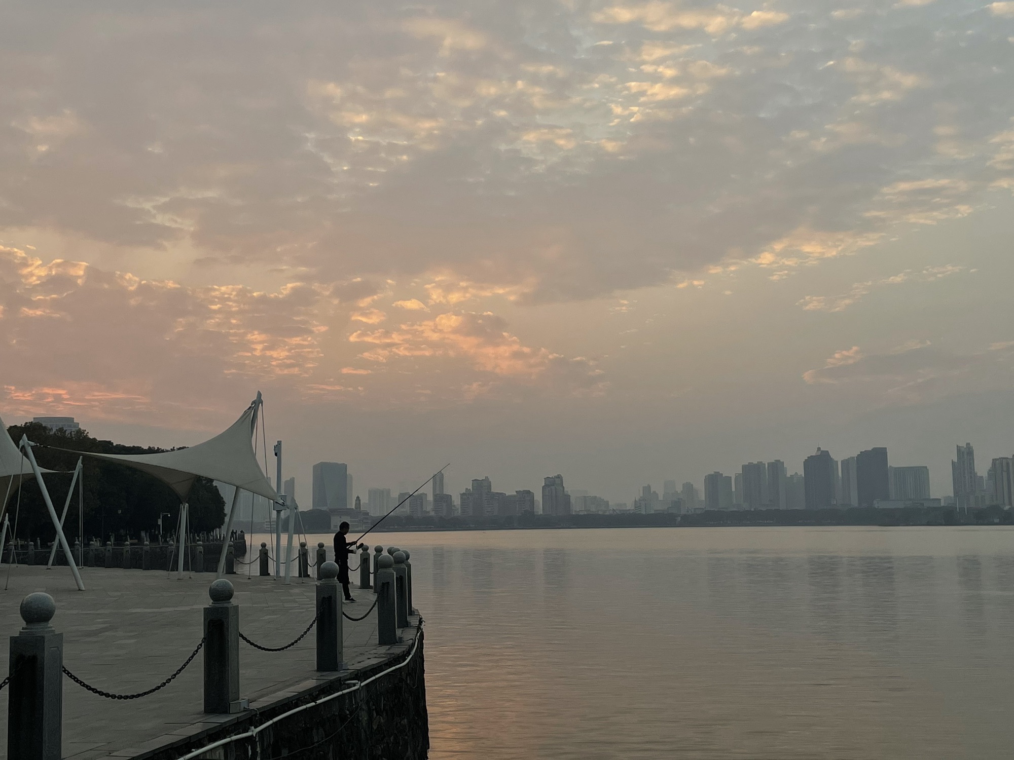 燕鸣岛旅行图片