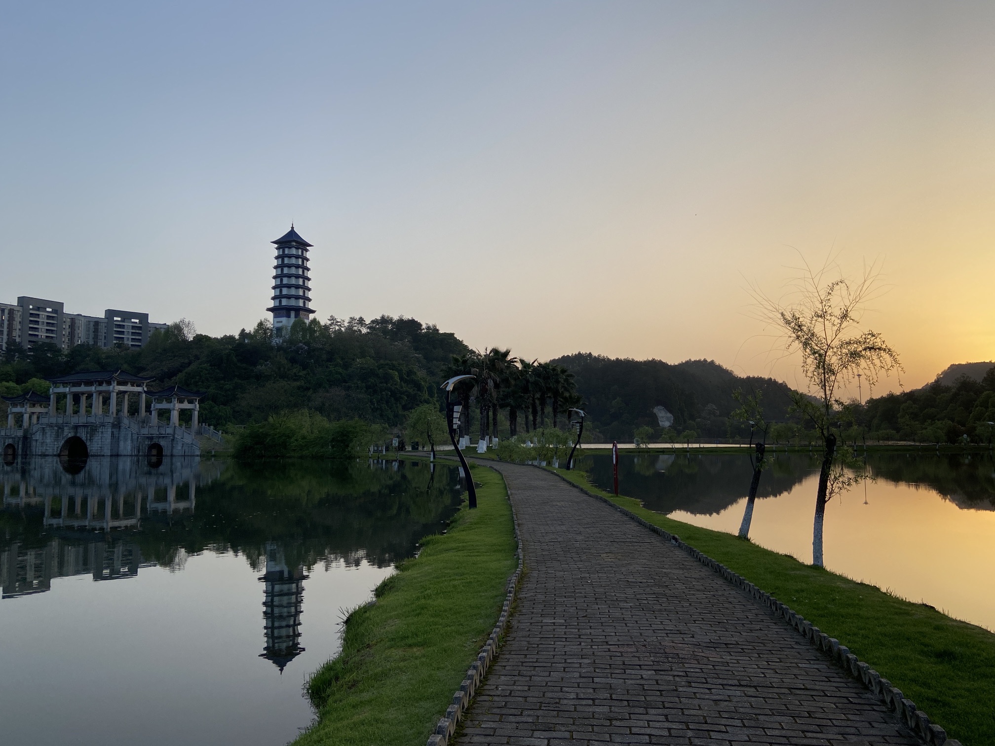 昌南南湖