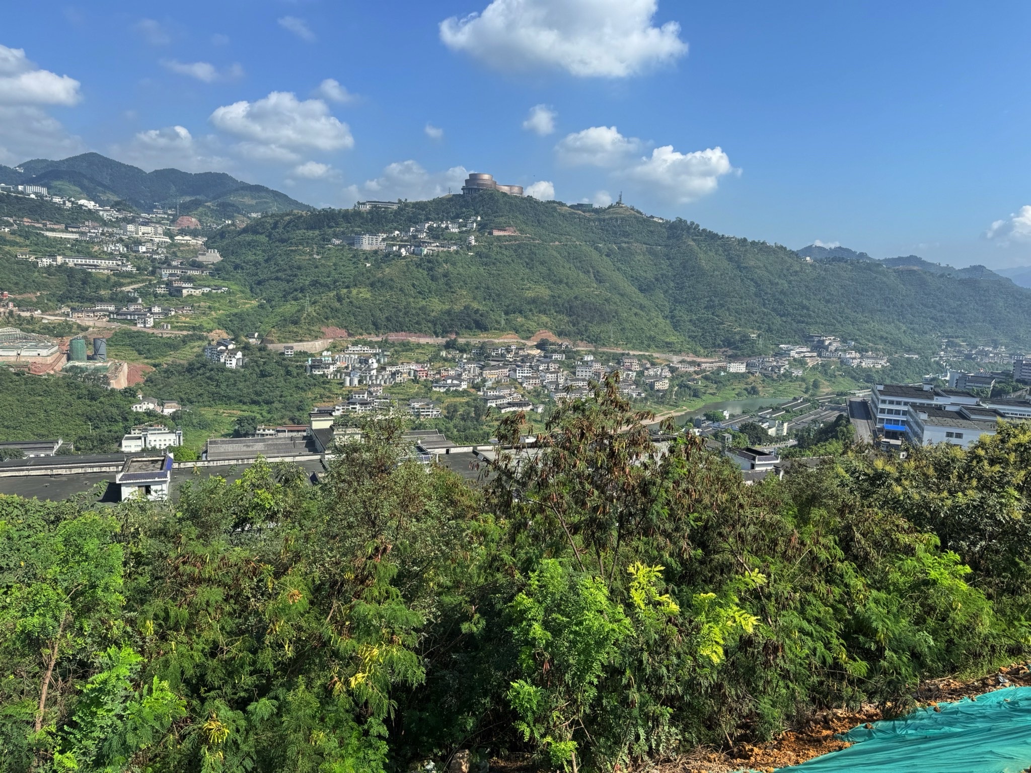 天下第一瓶旅行图片