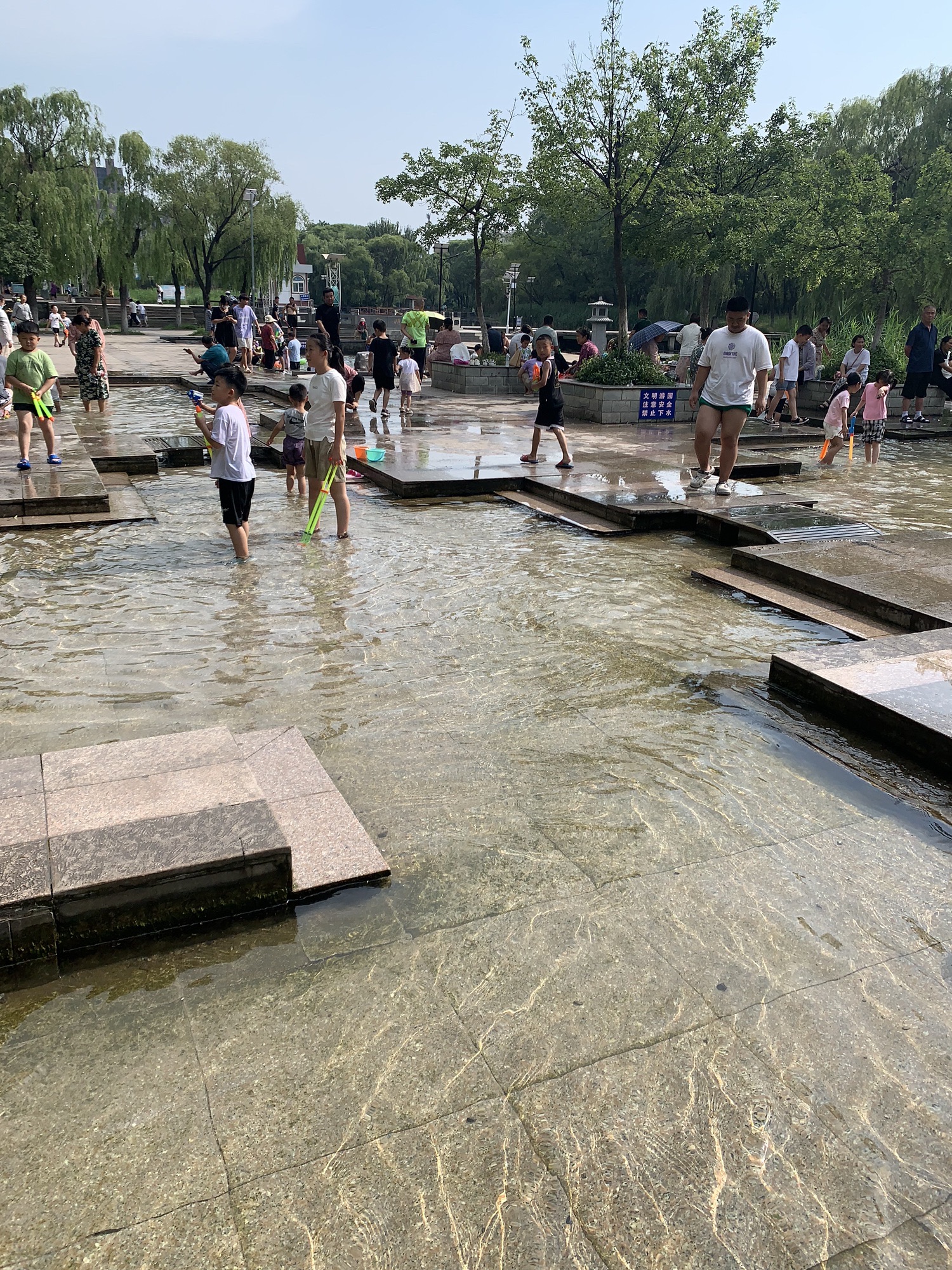 眼明泉旅行图片