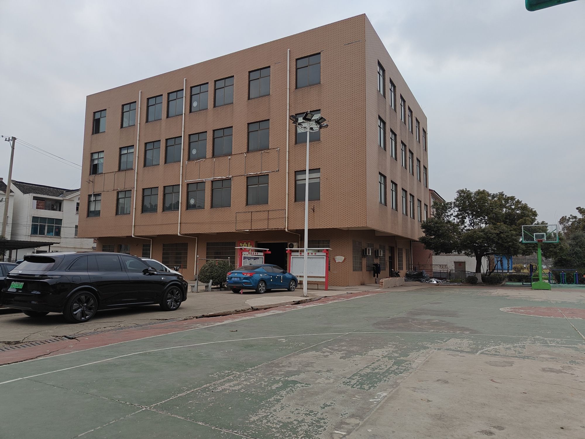 鹤溪健身广场旅行图片