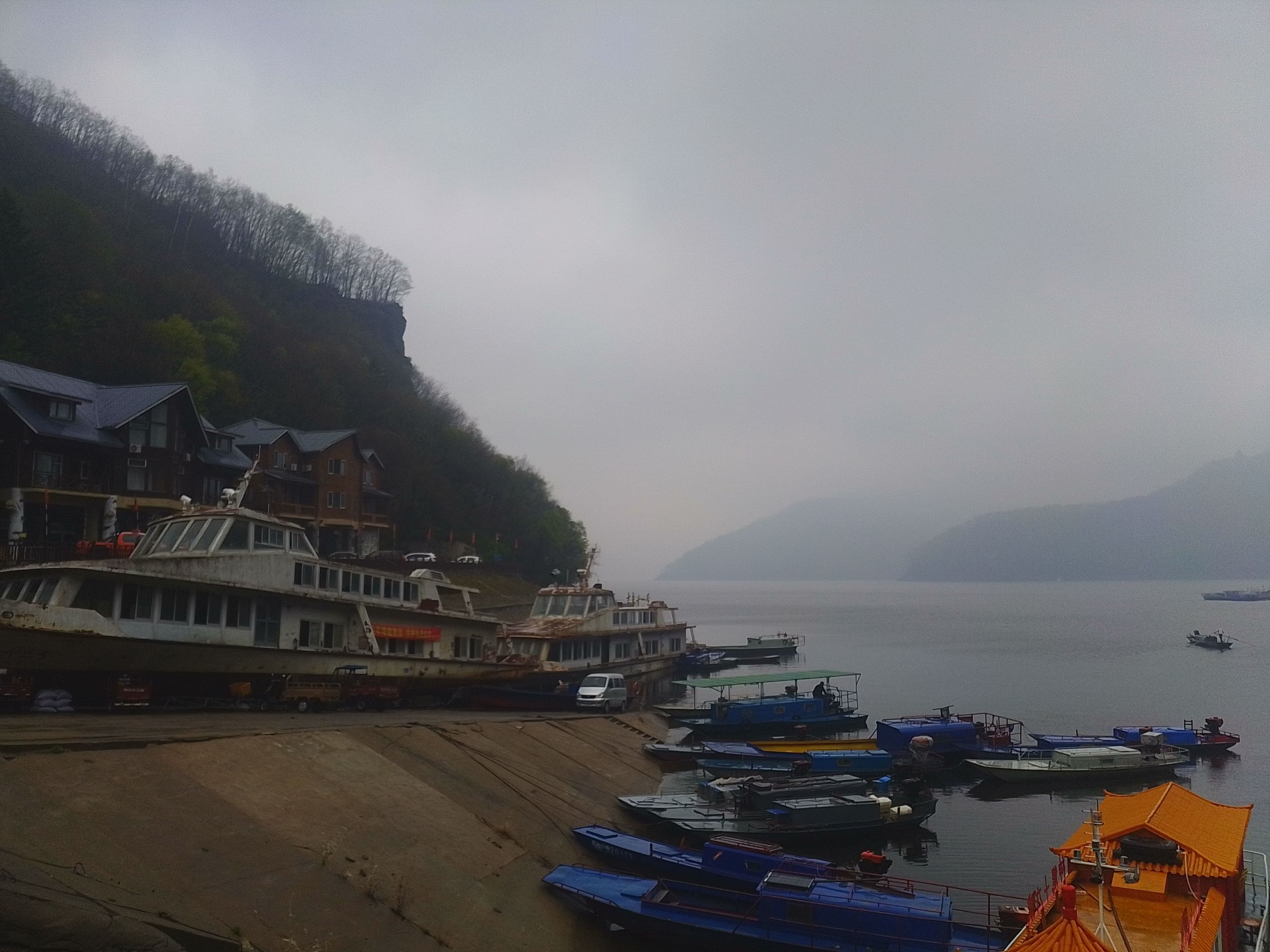 白山湖自然生态风景区