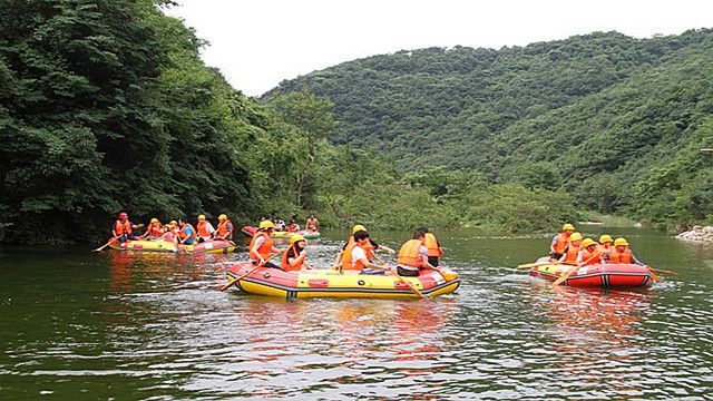 太谷棋盘山峡谷漂流旅行图片