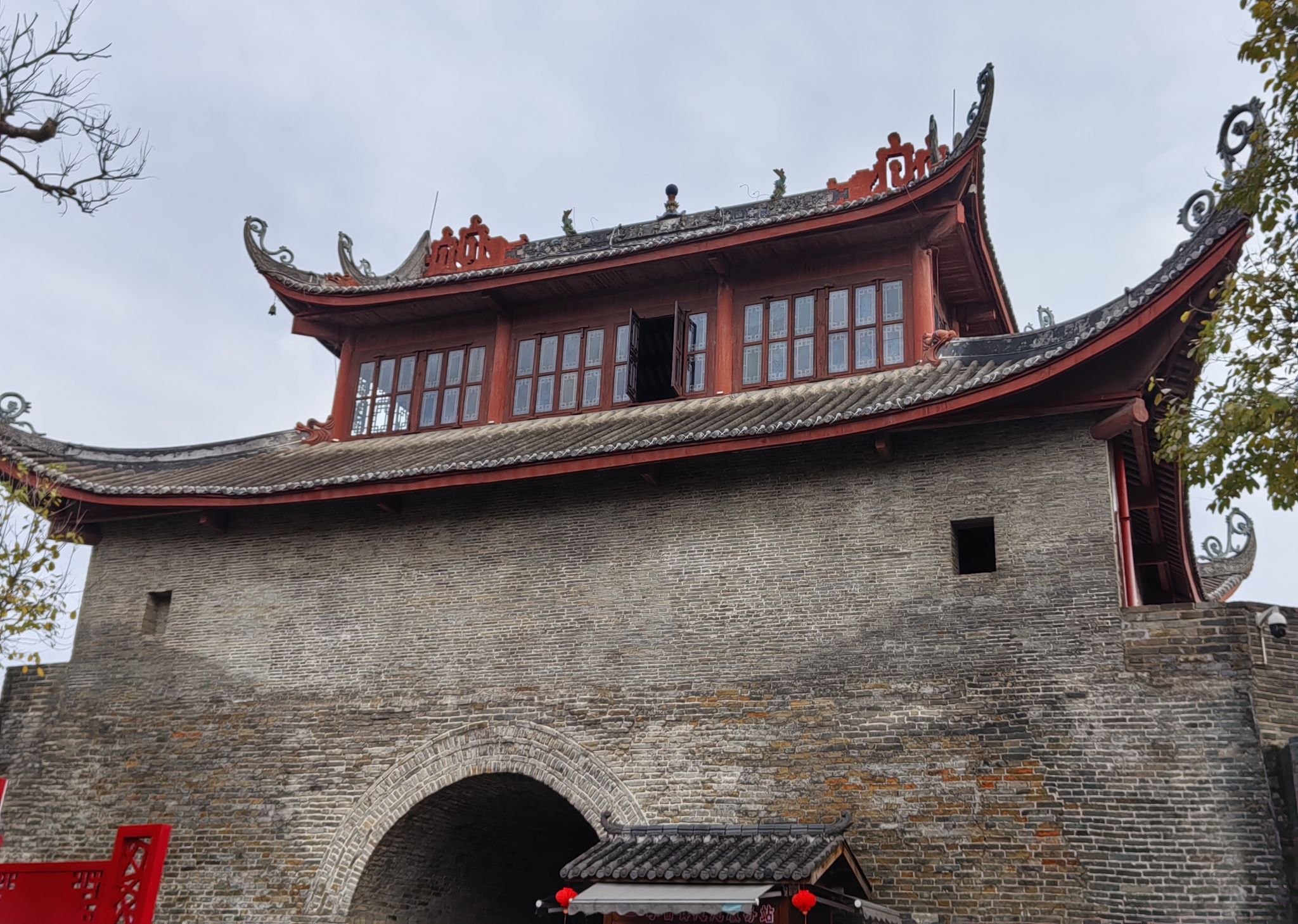 东门城楼旅行图片