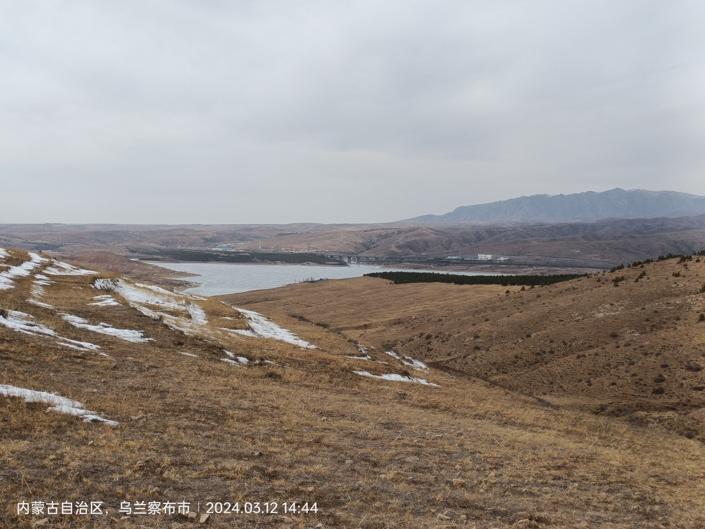 察尔湖生态旅游区