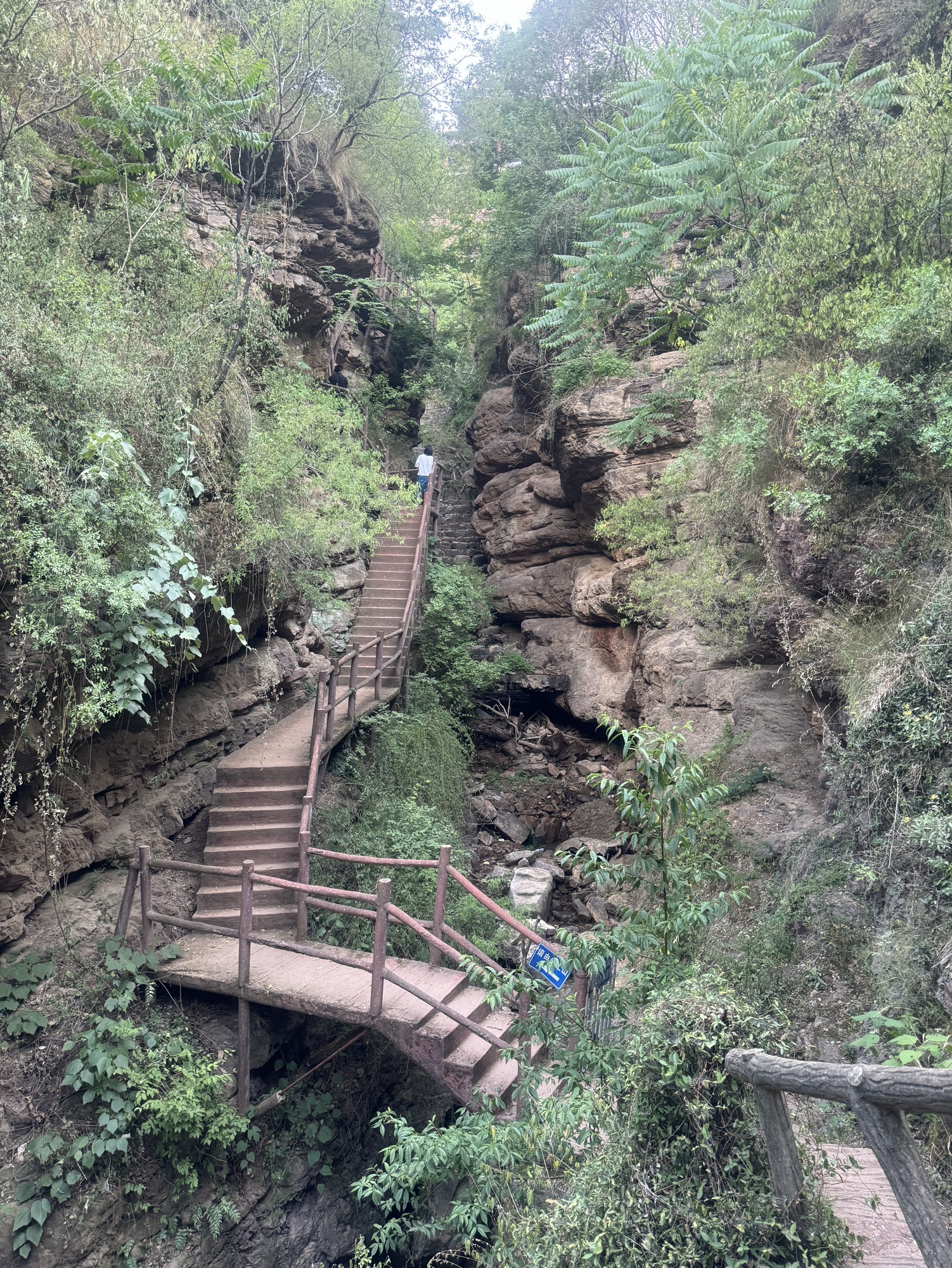 鹤鸣峡风景区