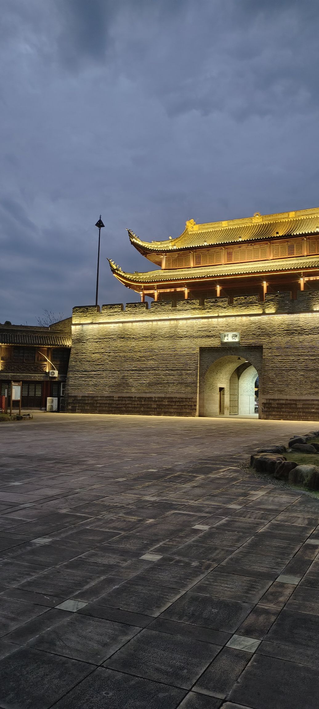 宁海西门城楼