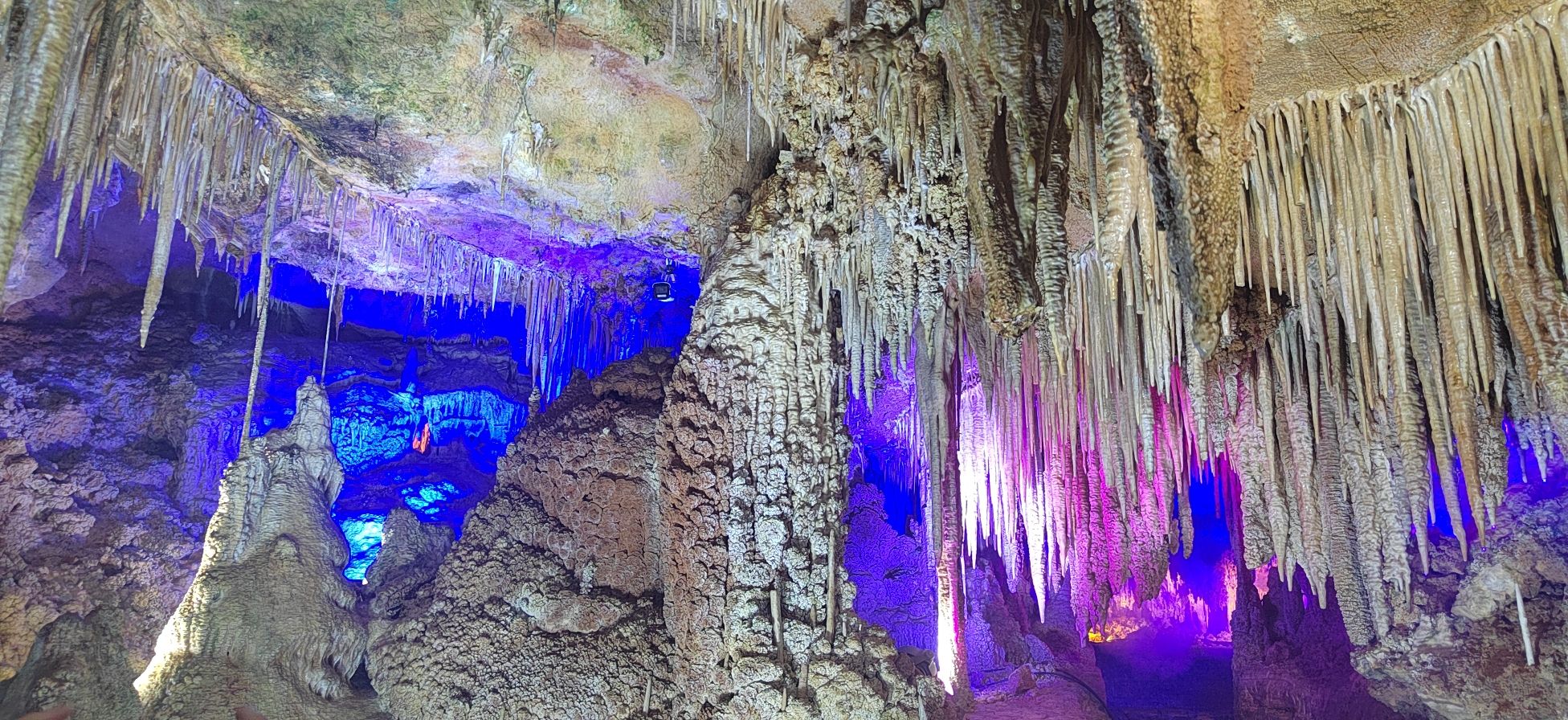 沂源鲁山溶洞群景区旅行图片
