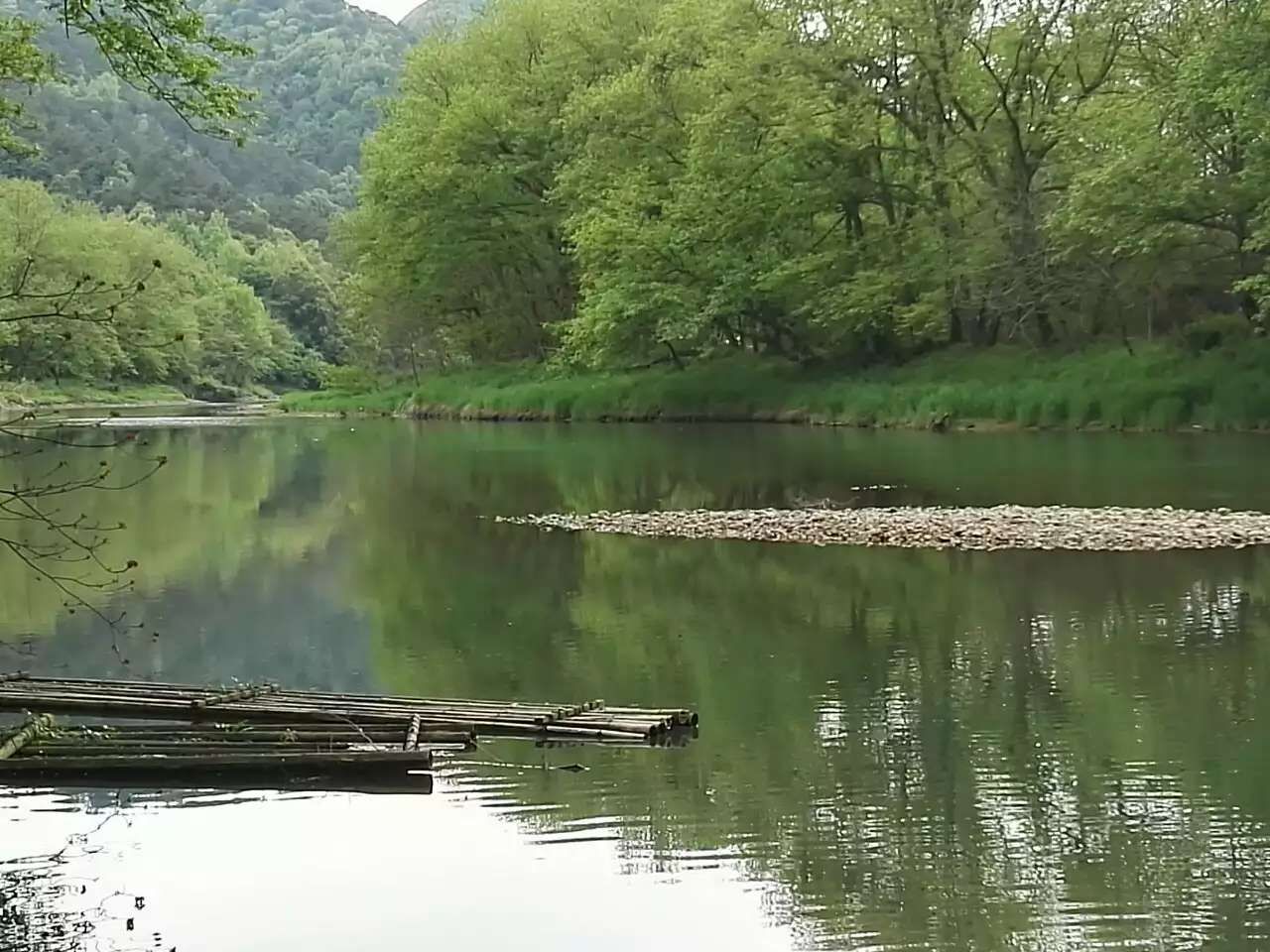 晴江岸