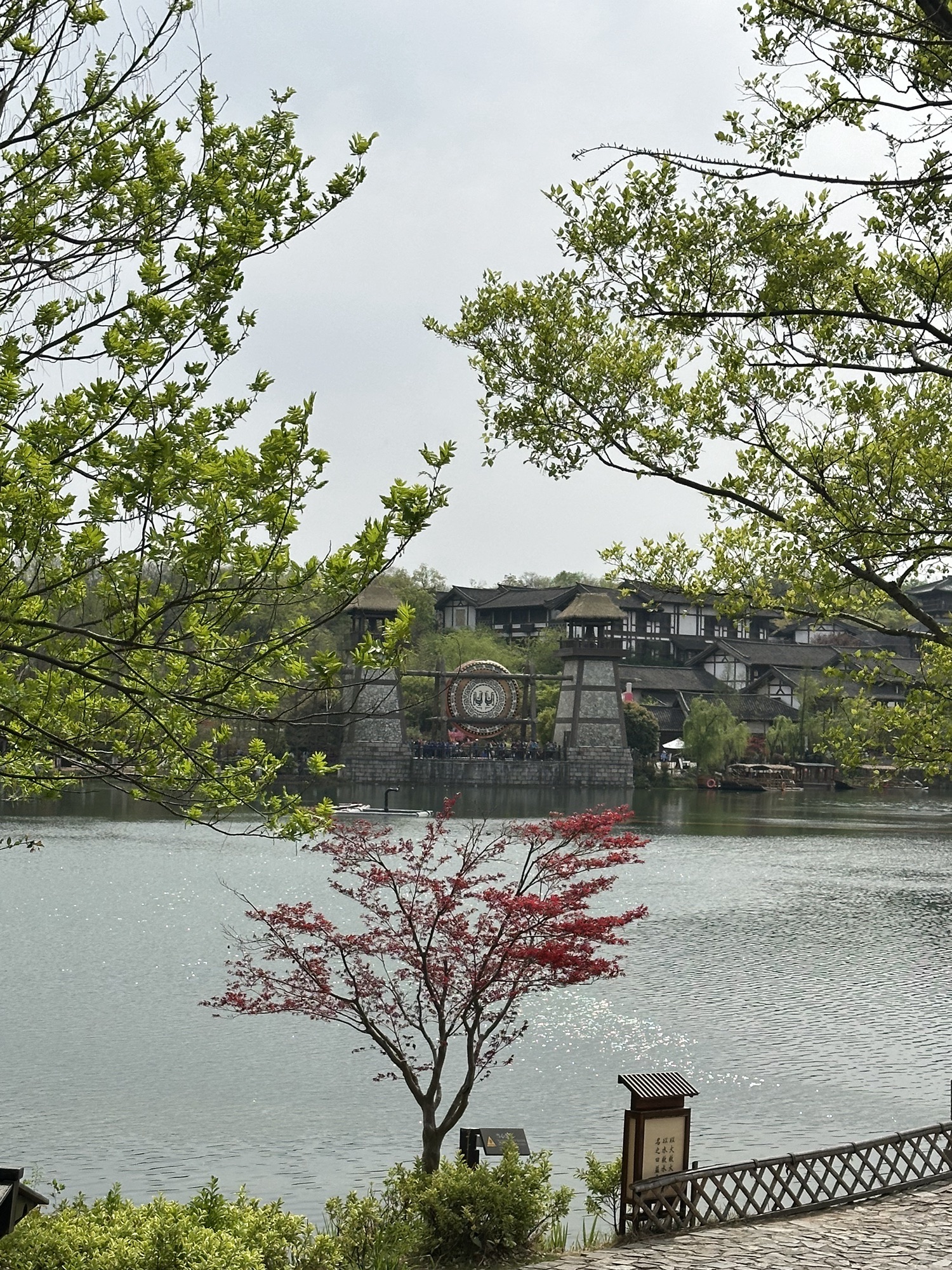 东方盐湖城·道天下景区