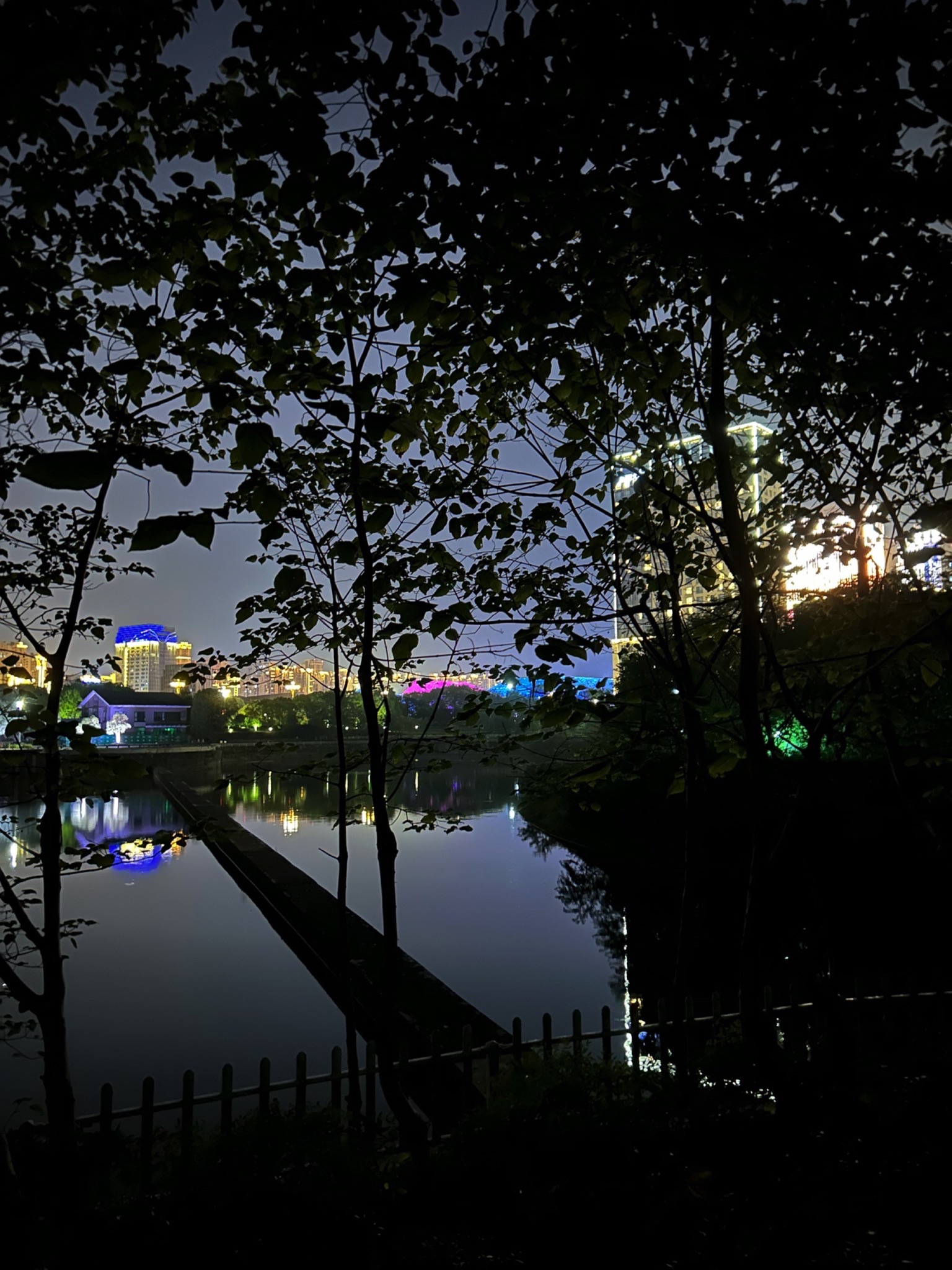 陆羽公园旅行图片