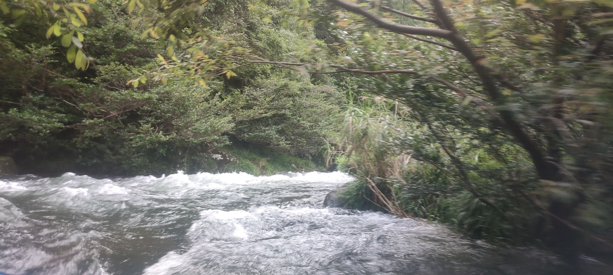 犀溪漂流