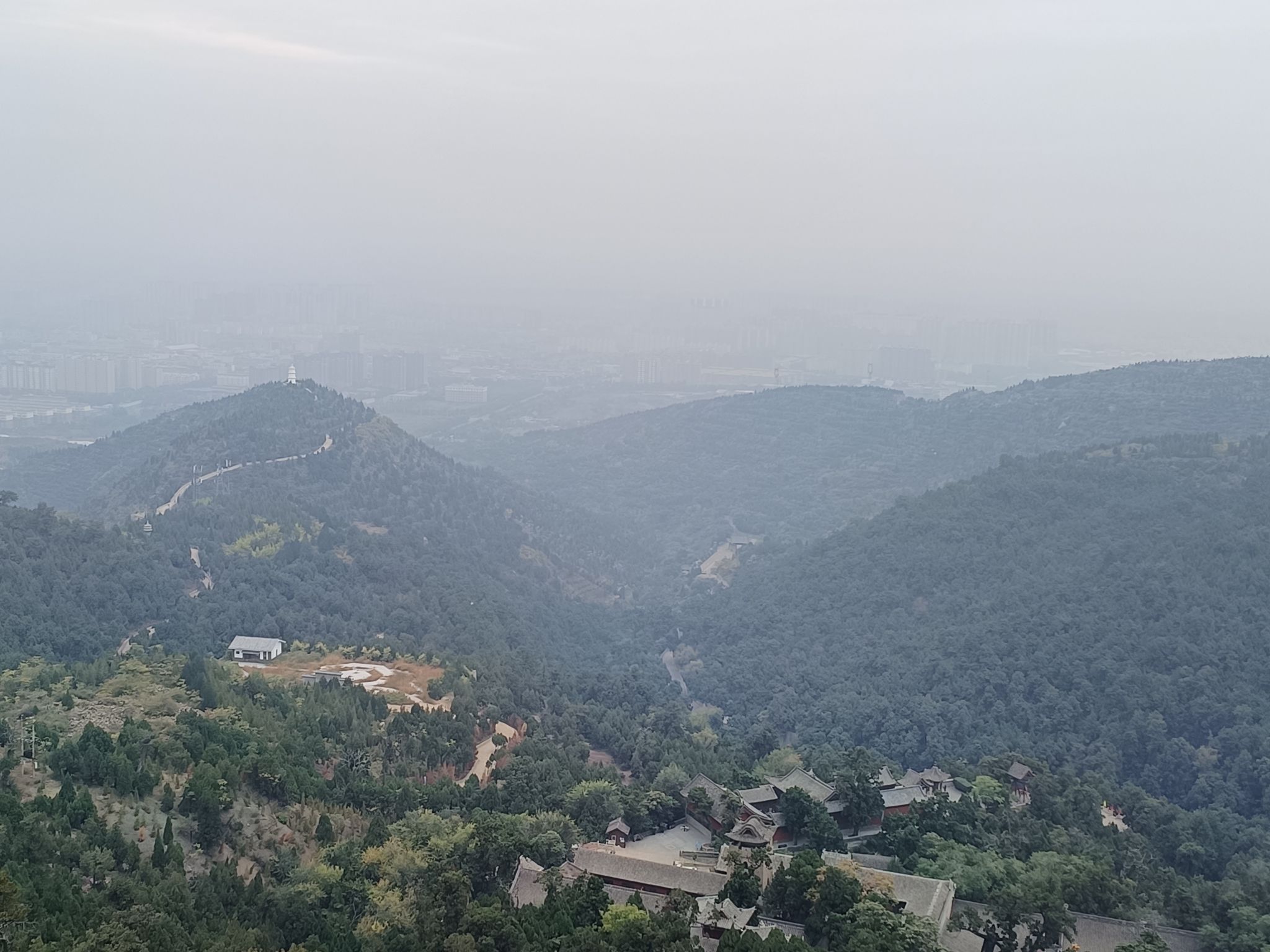吕梁英雄广场