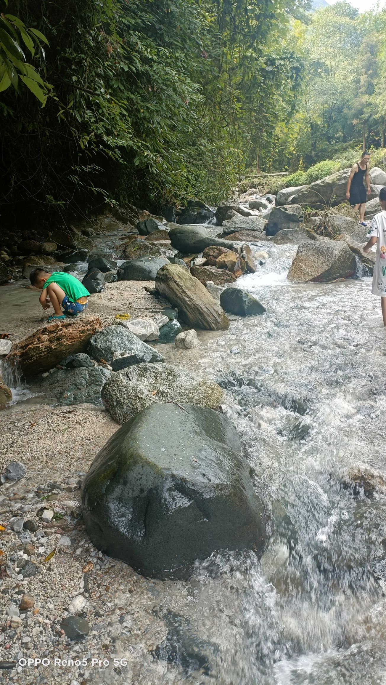 农夫山泉峨眉山工业旅游示范基地旅行图片