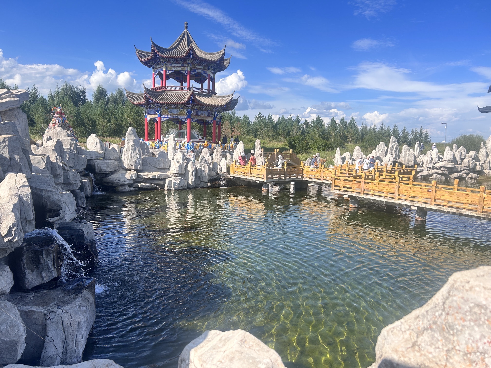 布林泉景区(暂停开放)