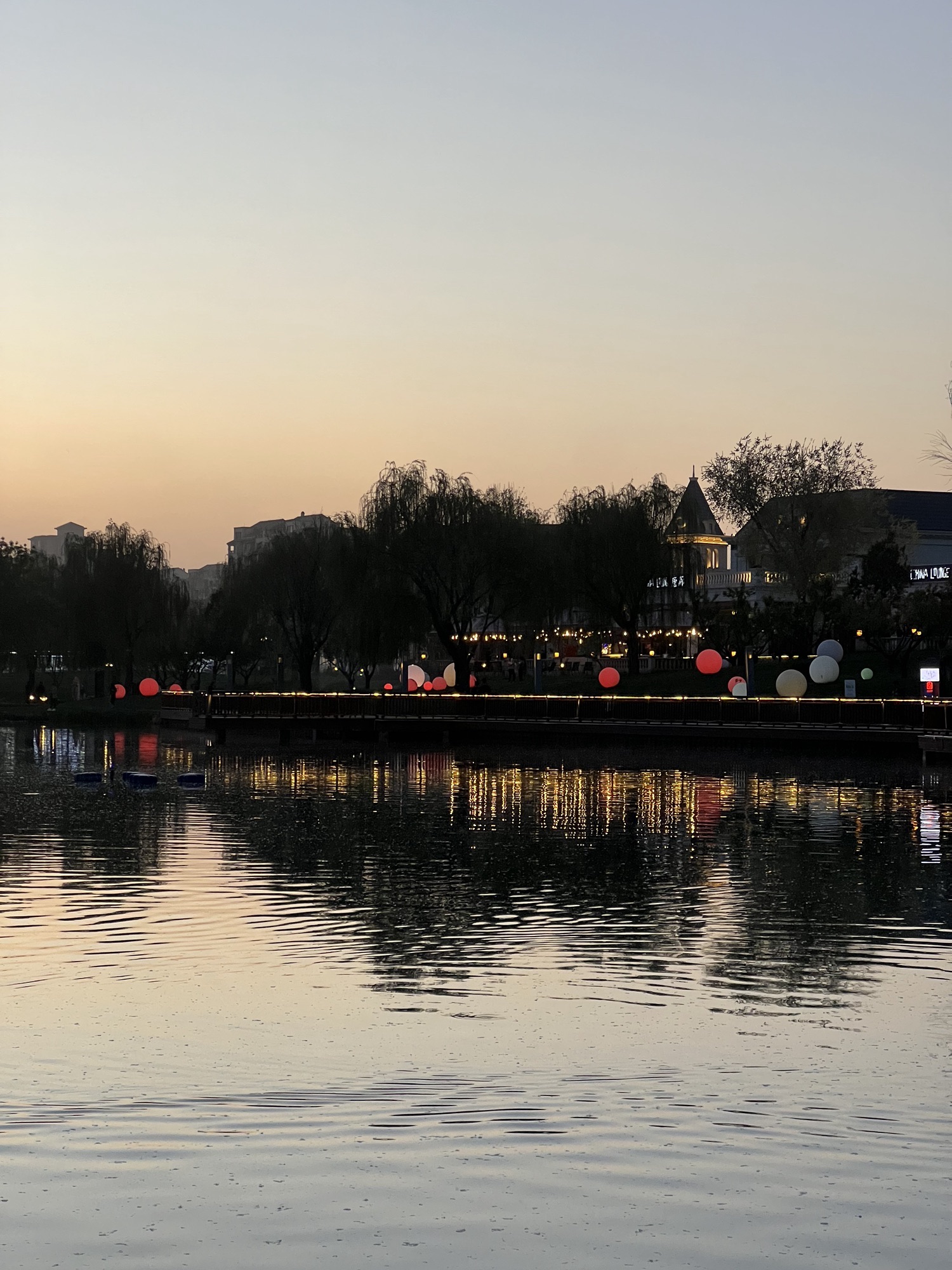 固安孔雀城大湖公园旅行图片