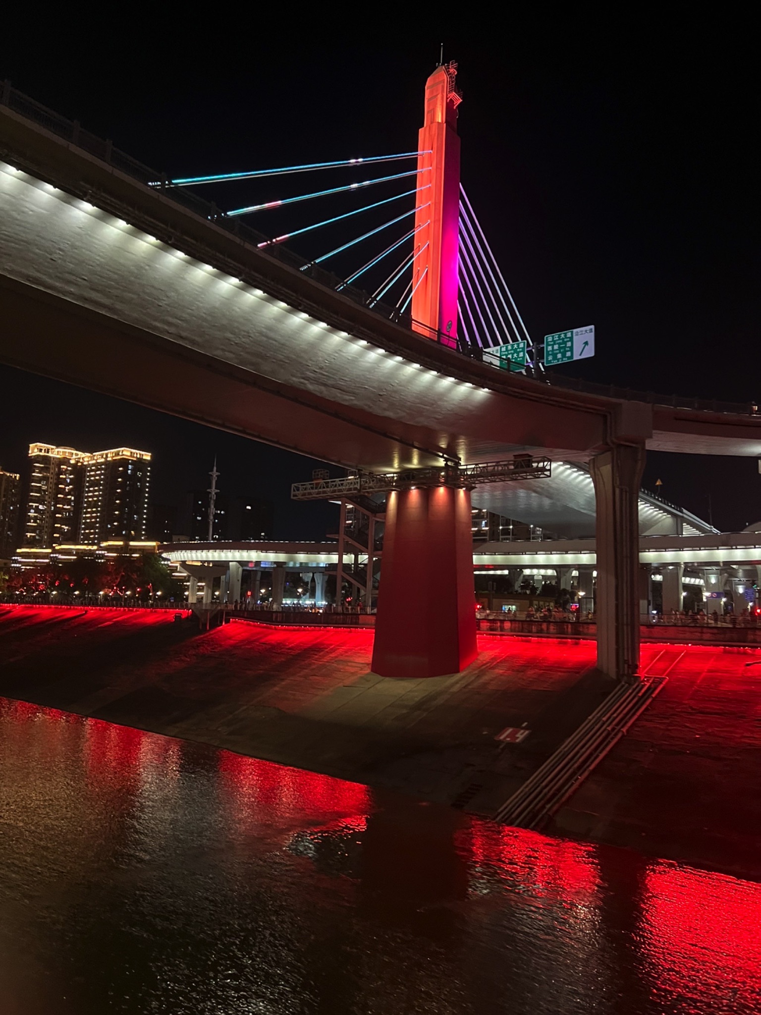 交运长江夜游旅行图片