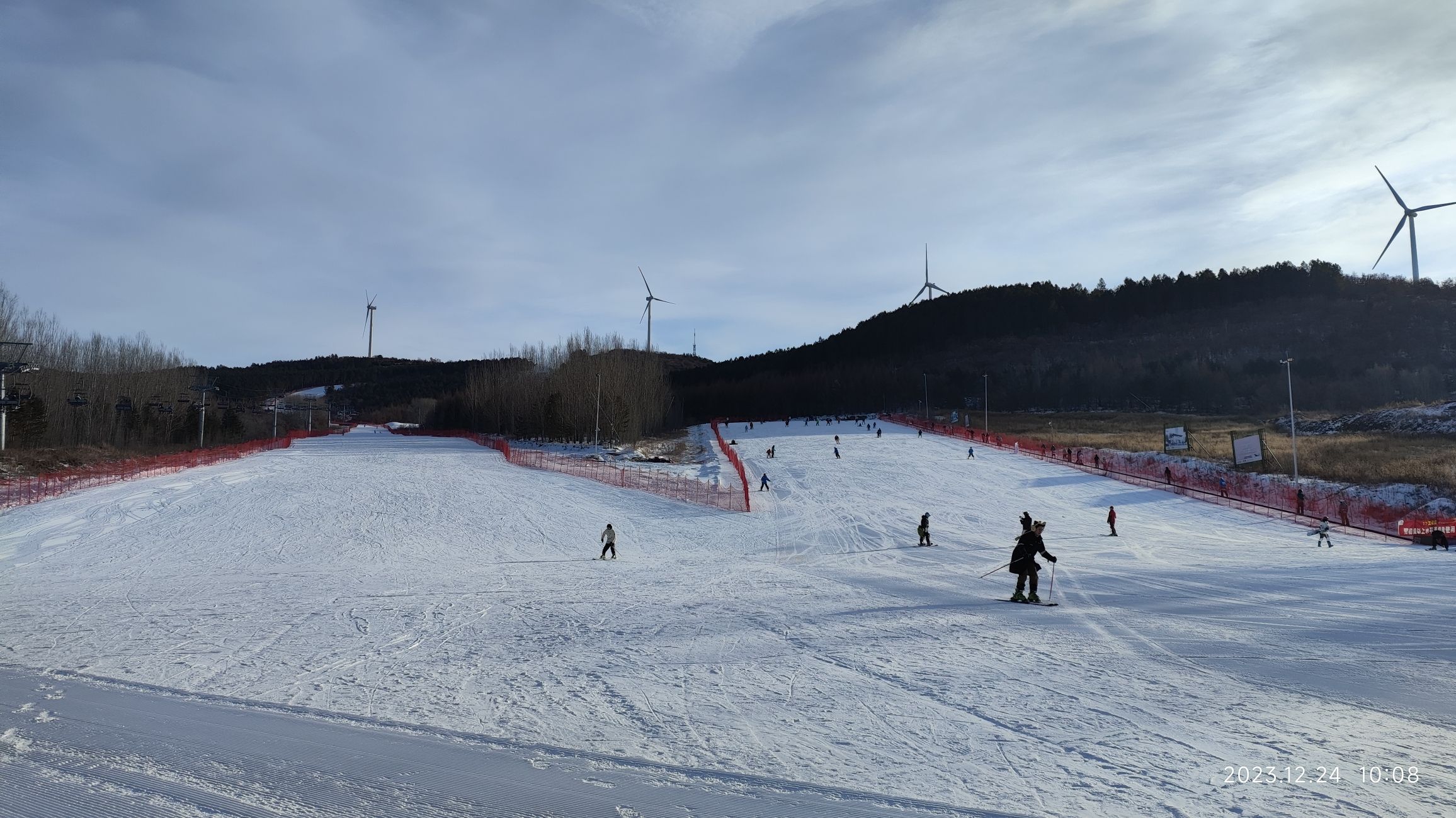 奥悦碾子山滑雪场旅行图片