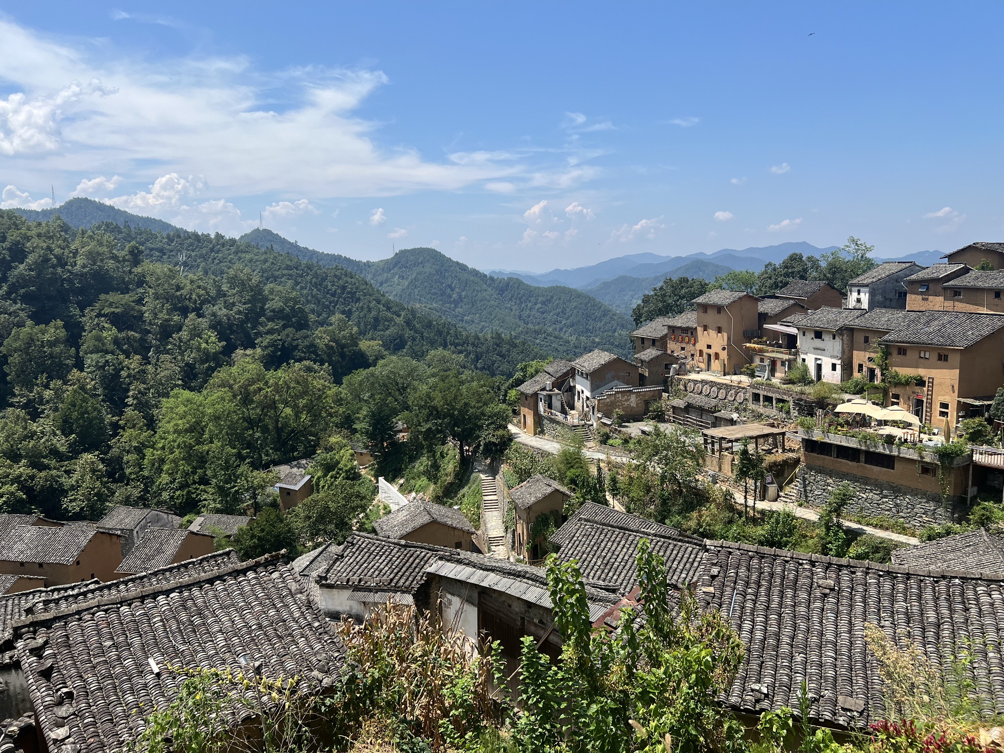 阳产土楼旅行图片