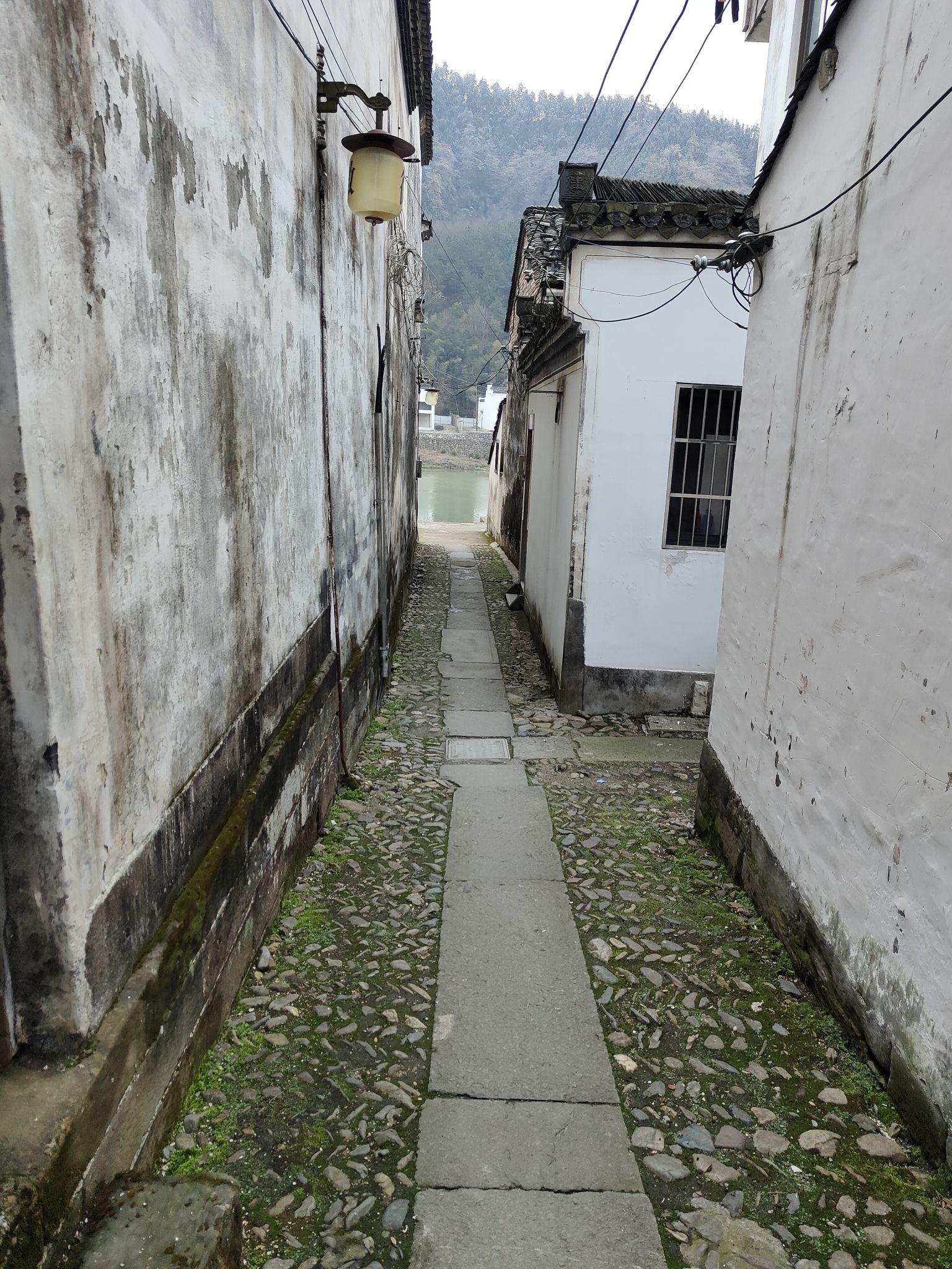 徽州古城渔梁坝和渔梁古镇旅行图片
