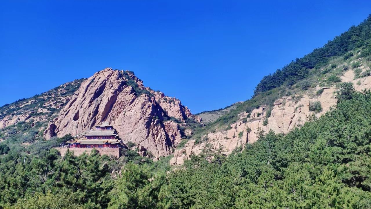 采凉山森林公园(暂停开放)