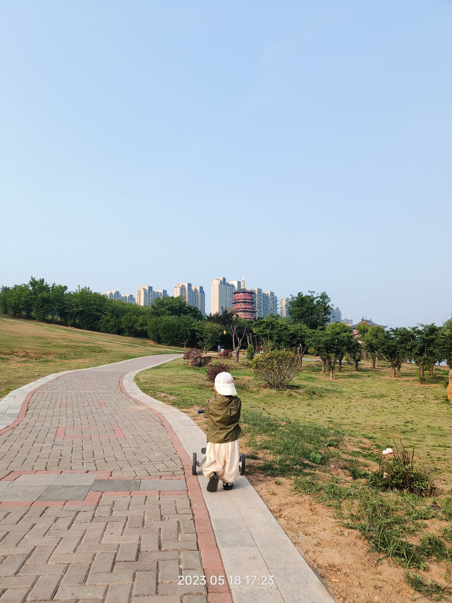 瀍壑朱樱旅行图片