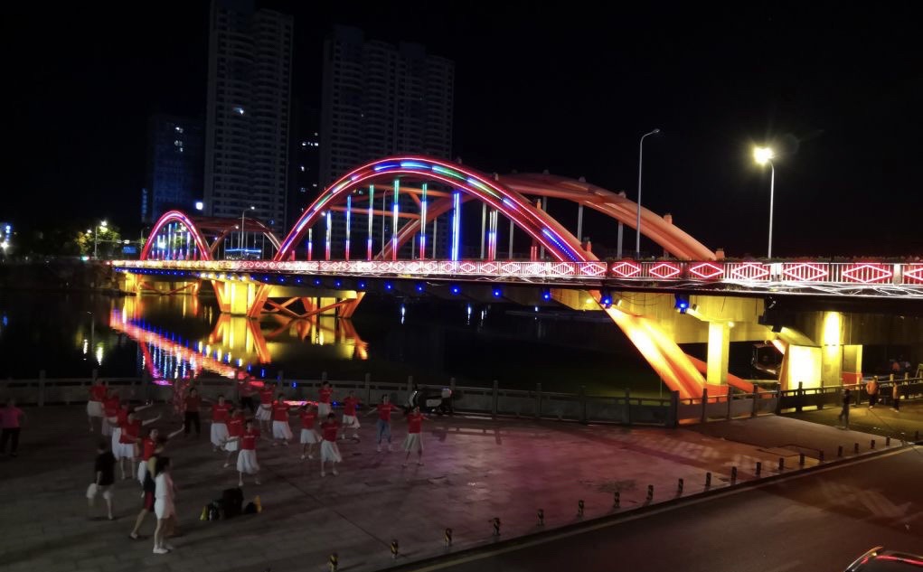 东江湾城市公园旅行图片