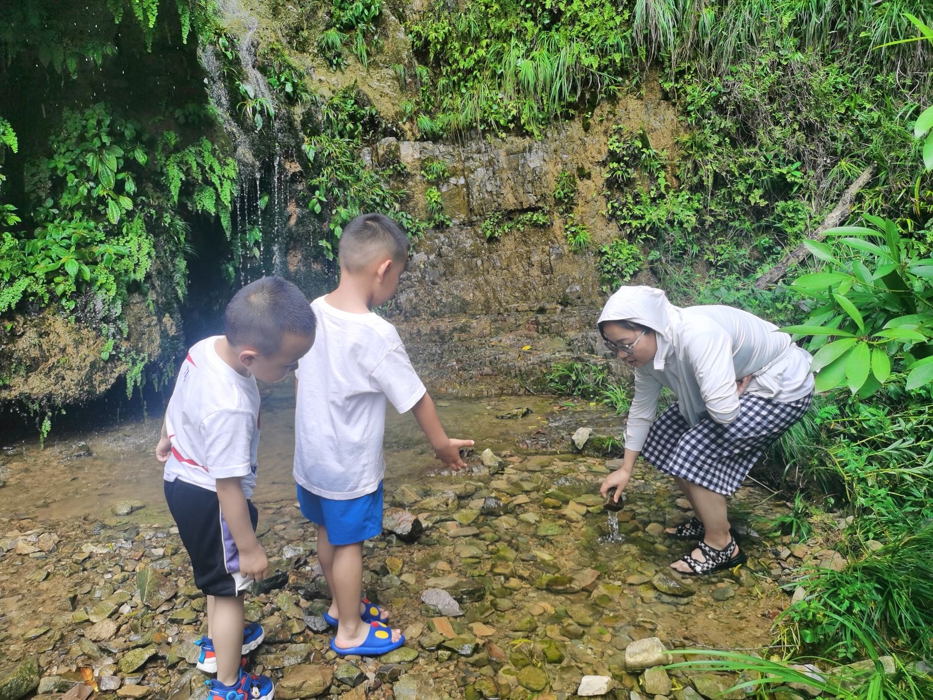 马尿岩瀑布