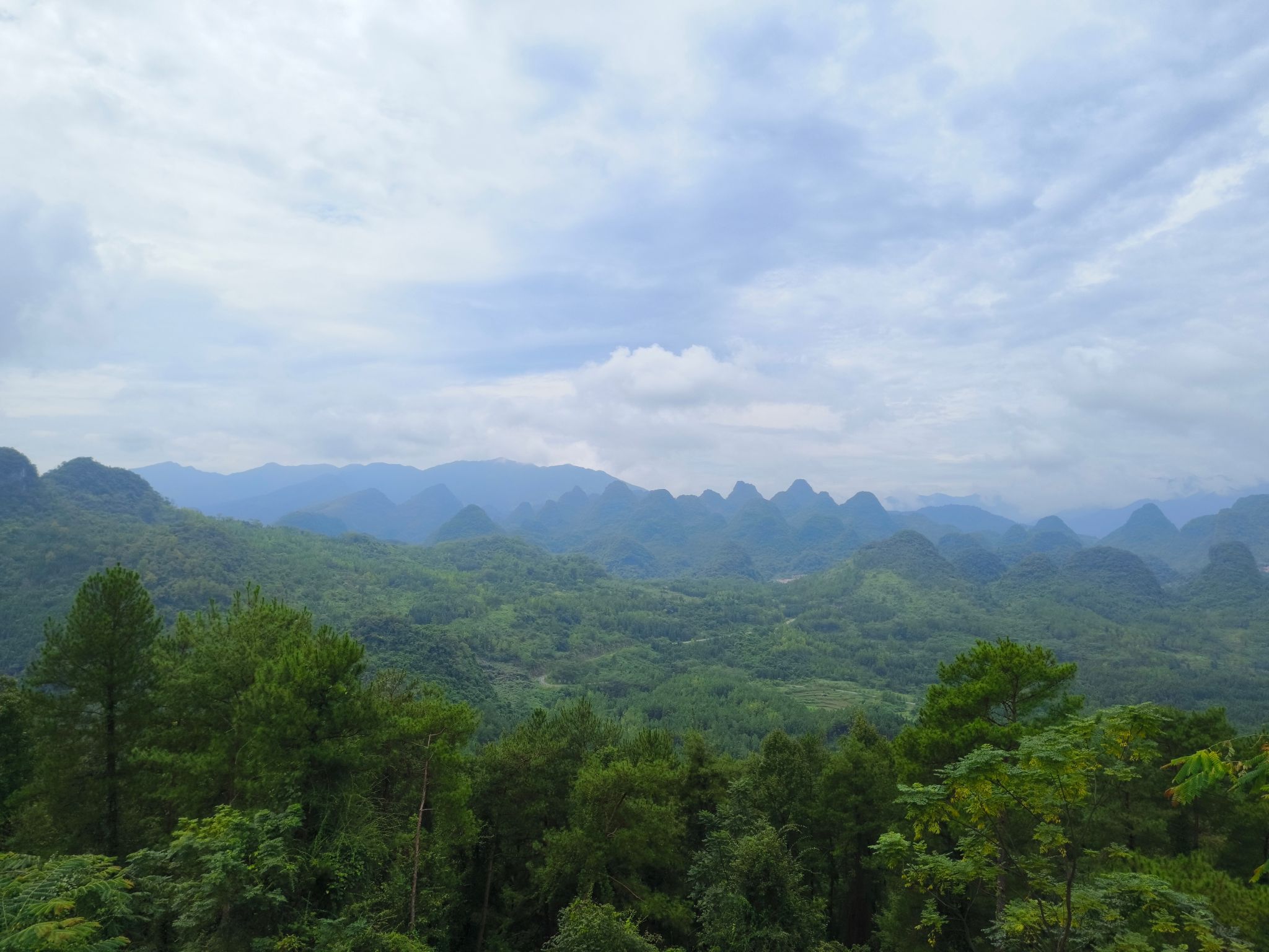 万山朝王观景台