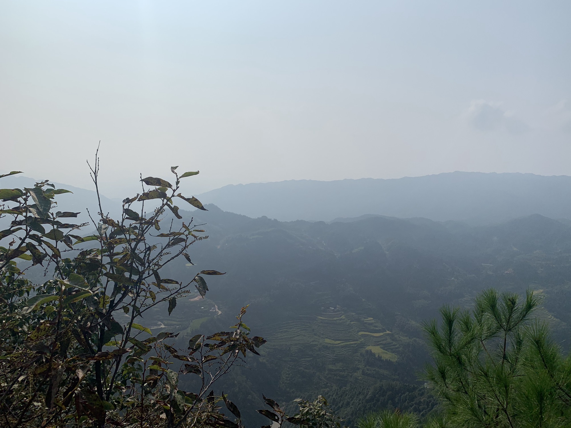 穿岩山国家森林公园景区旅行图片