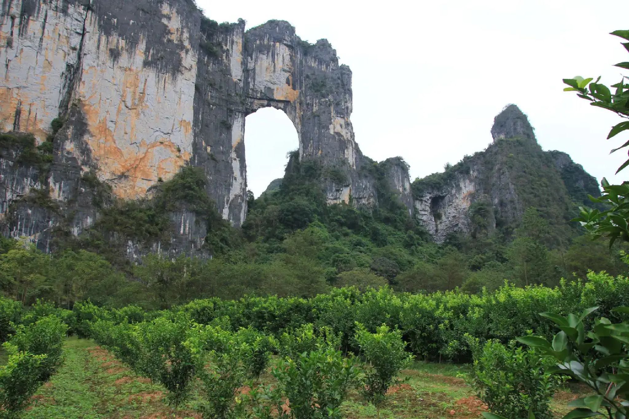 穿岩山国家森林公园景区旅行图片