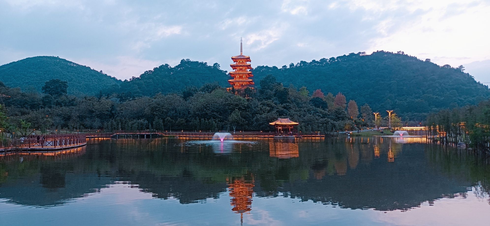 新兴县金台山森林公园