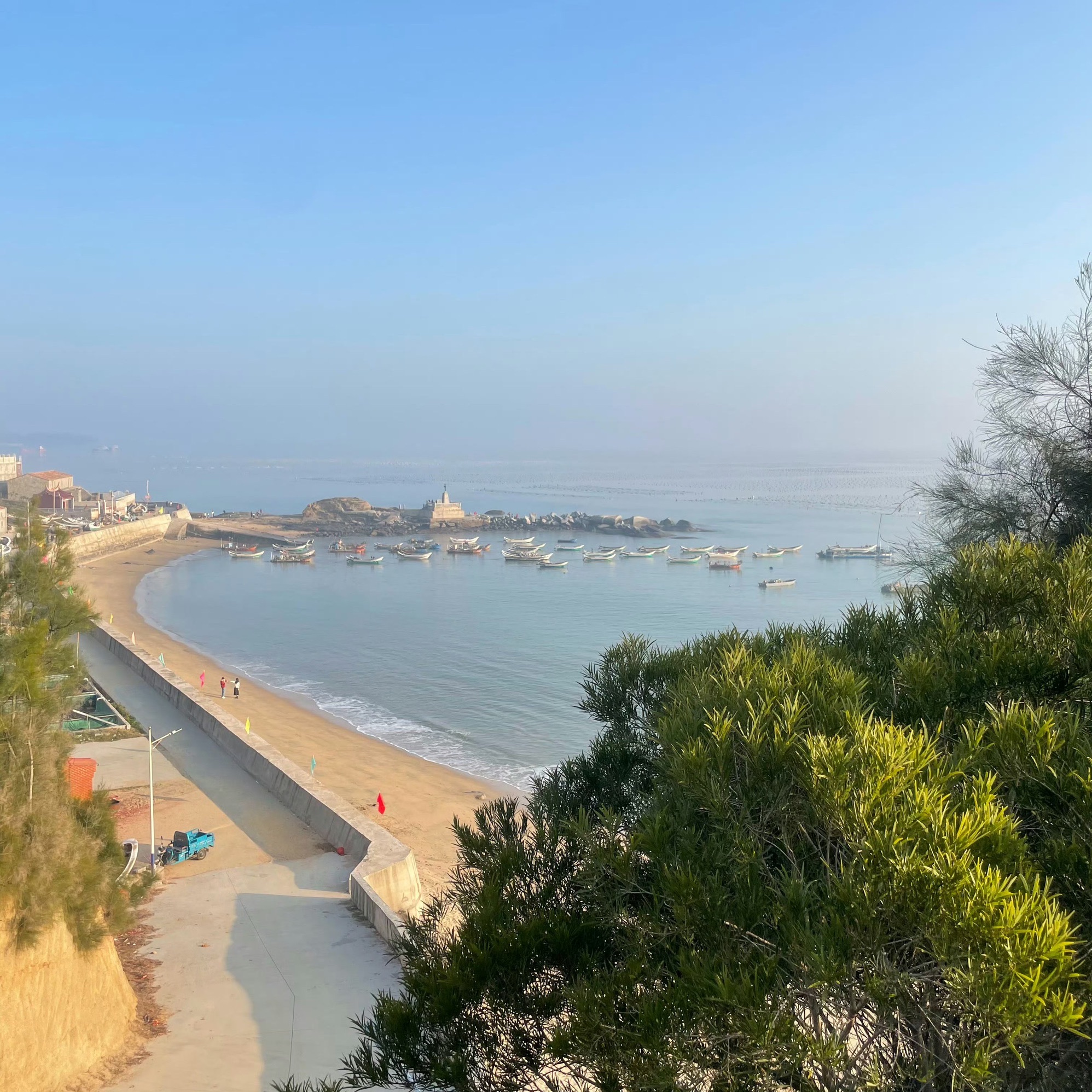平海镇嵌头村黄金沙滩旅行图片