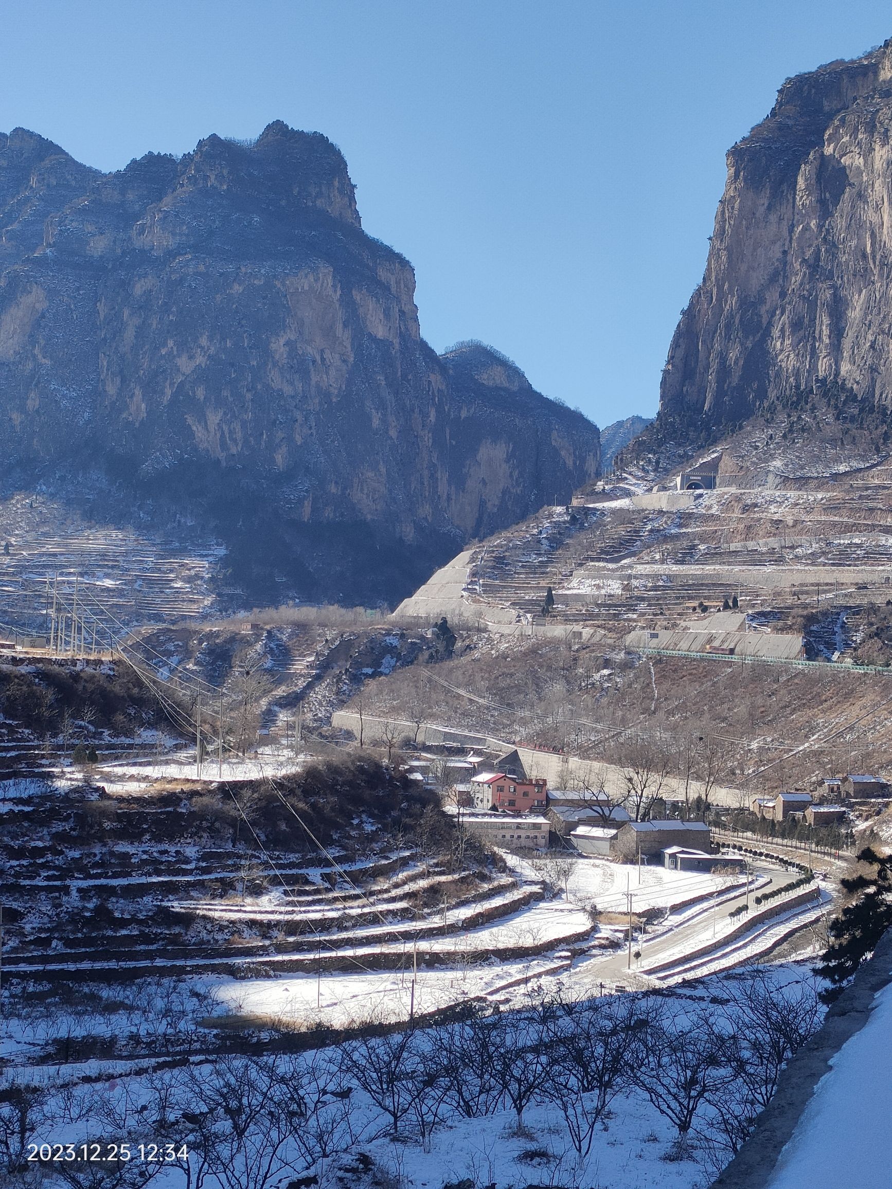 虹梯关古道景区