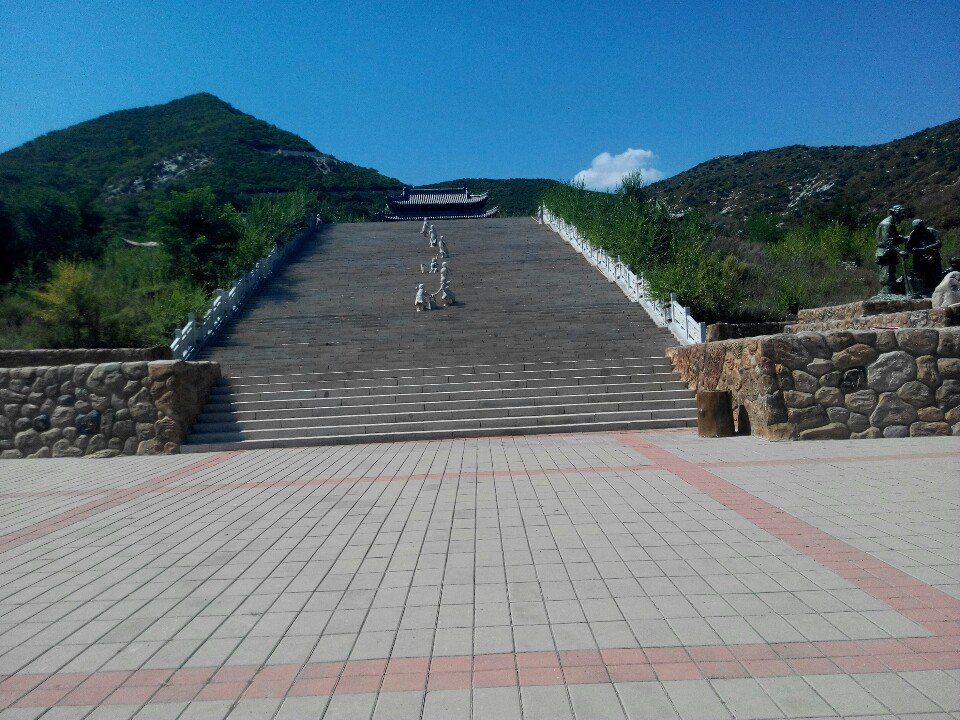 辽宁建平北山森林公园