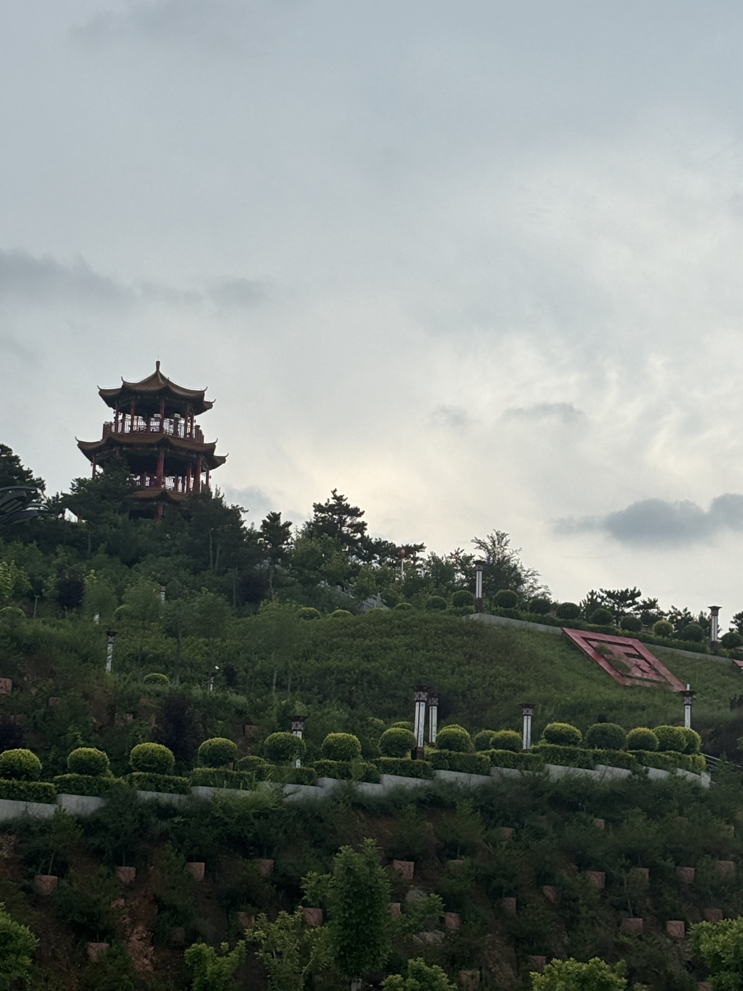 辽宁建平北山森林公园旅行图片