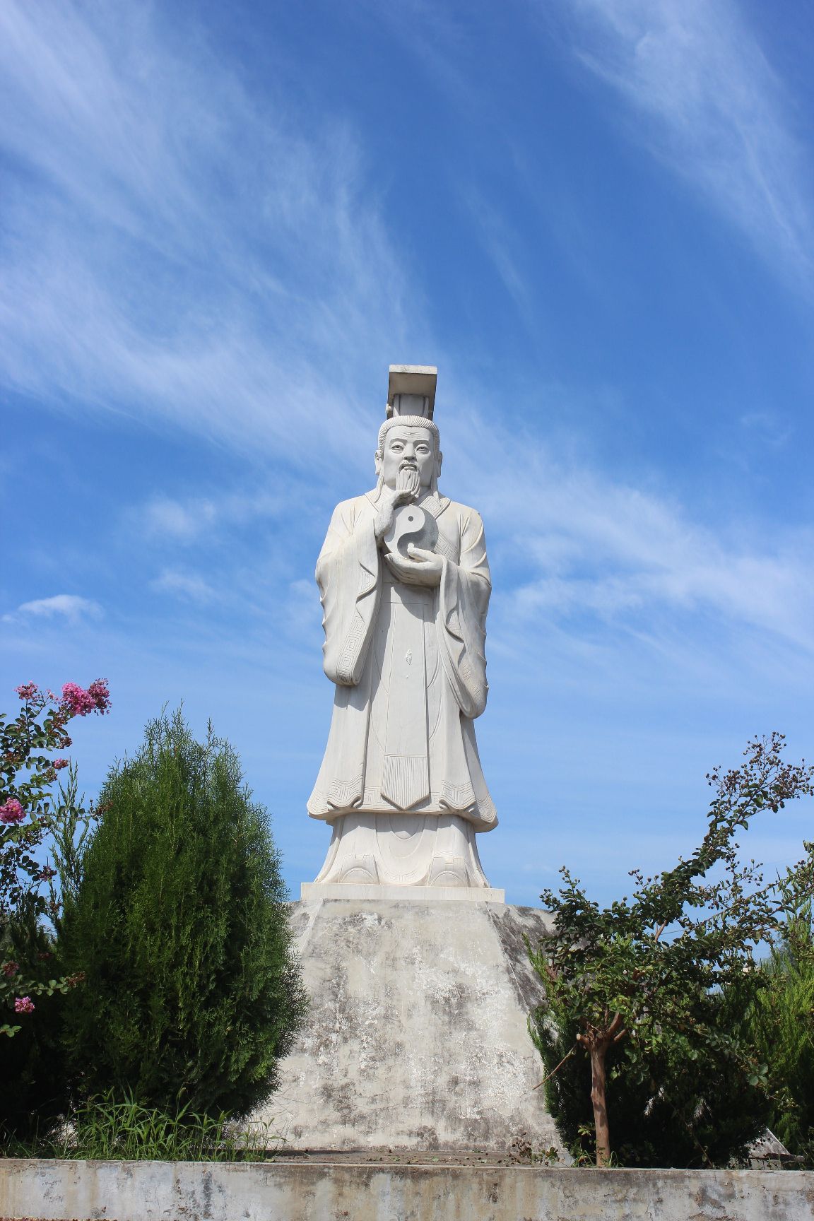 延津通太纪念园风景区