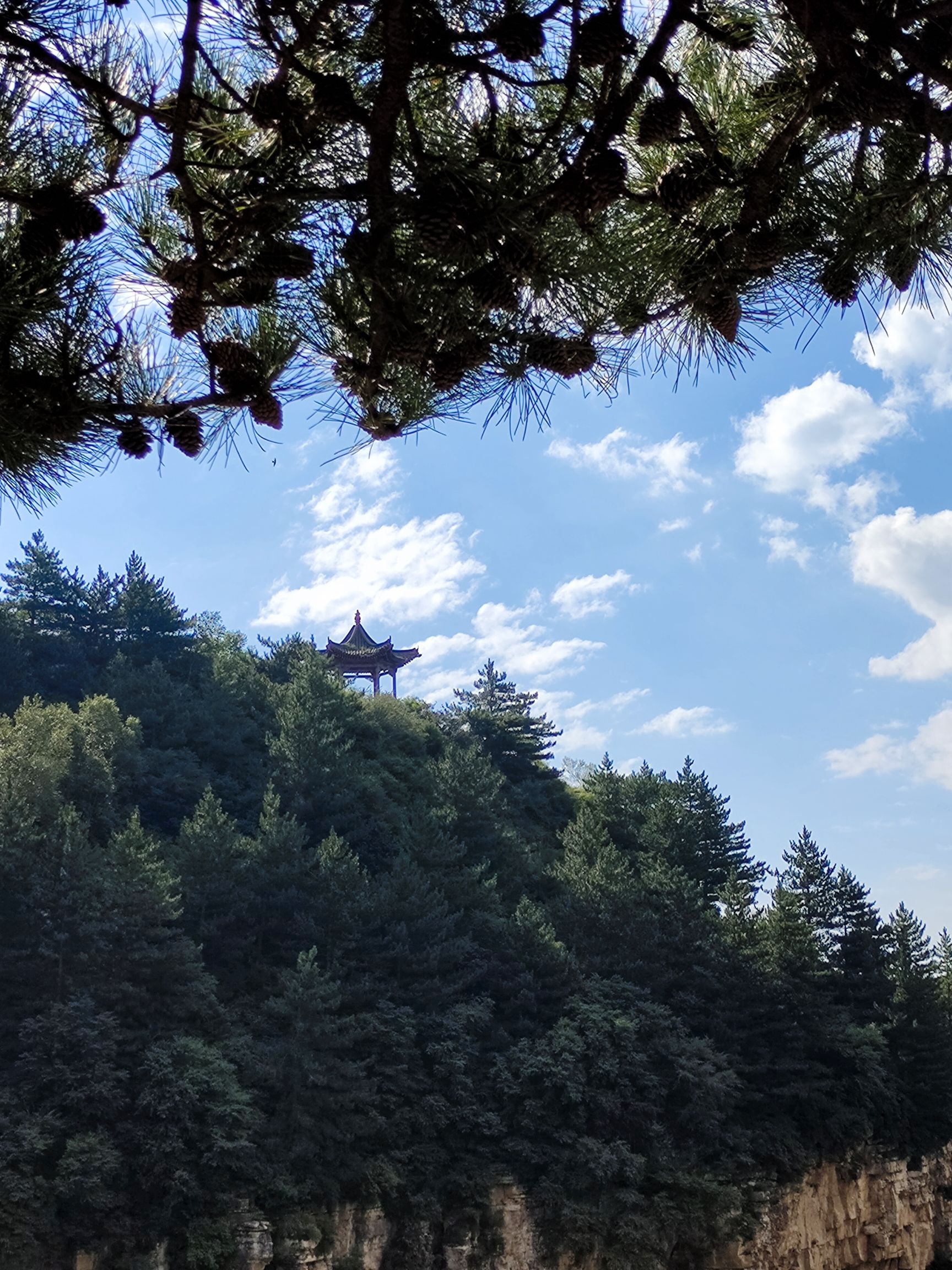白人岩寺