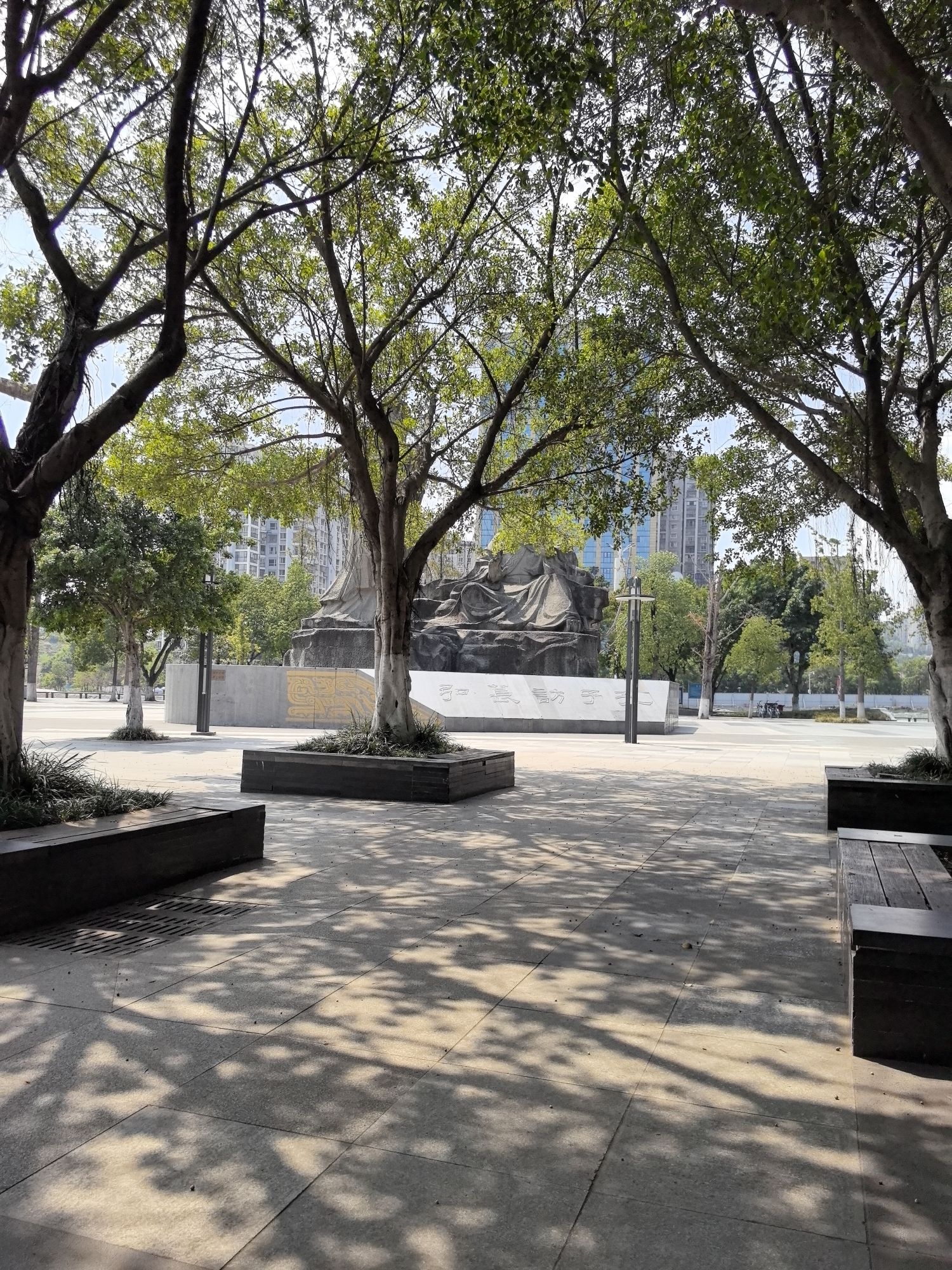 苌弘广场旅行图片