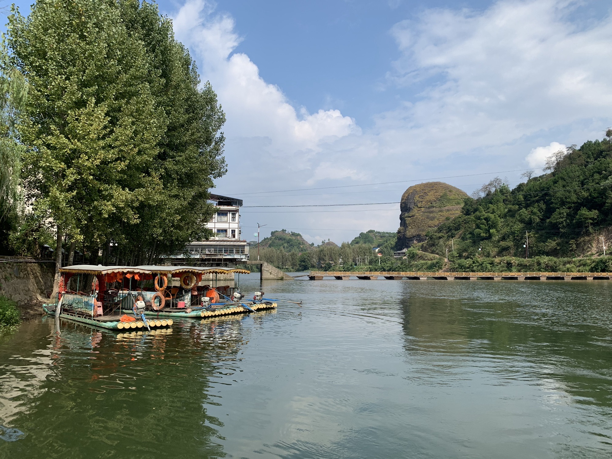 思蒙碧水丹霞景区旅行图片
