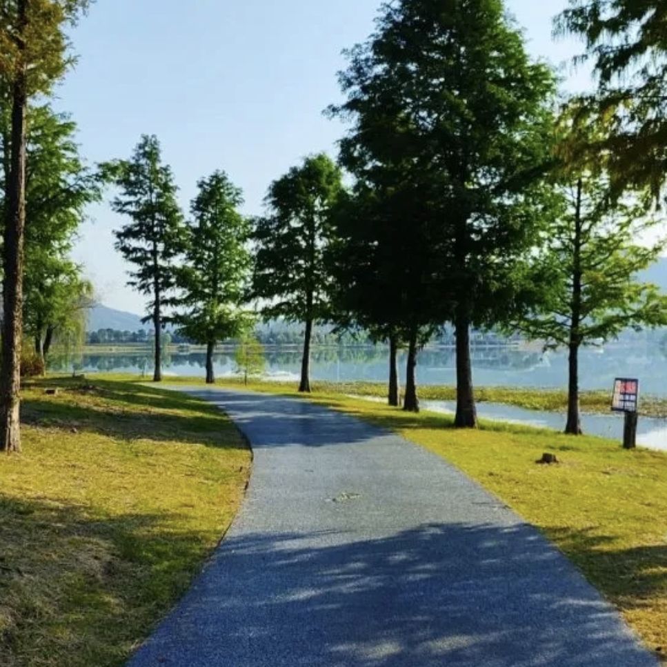 昭山仰天湖湿地公园