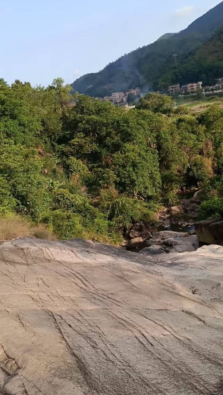 银潭飞瀑旅行图片