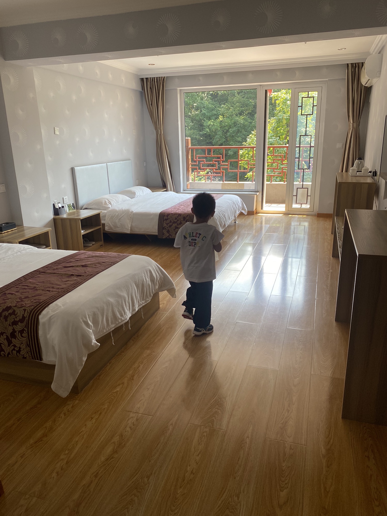 绿野蓝湾朝鲜族风情温泉度假景区