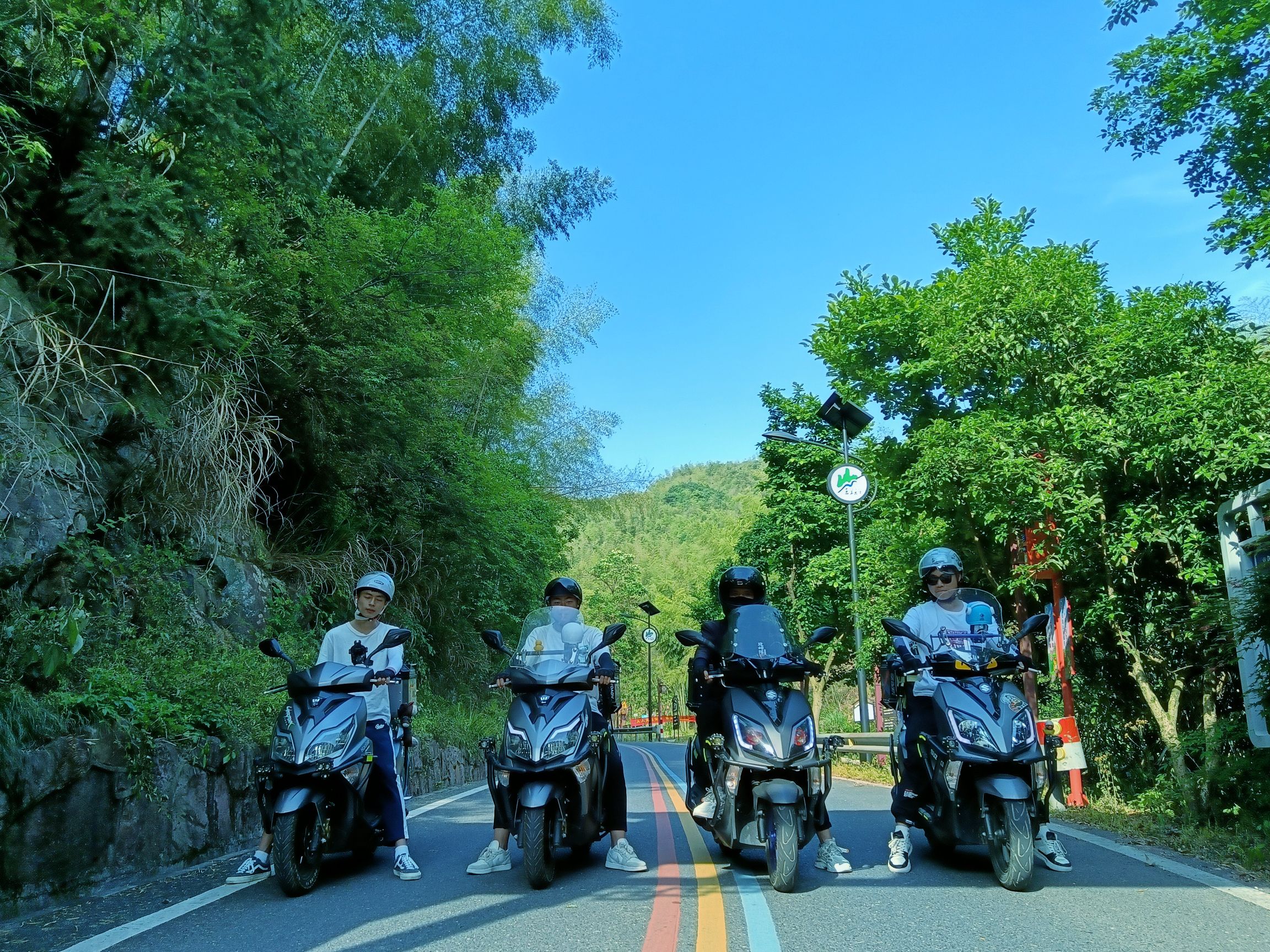北山村云端天桥旅行图片