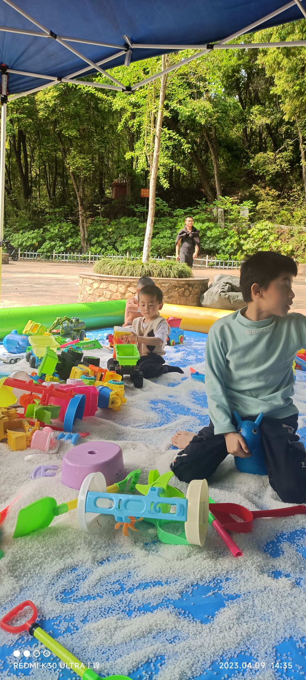 龙泉湖公园旅行图片