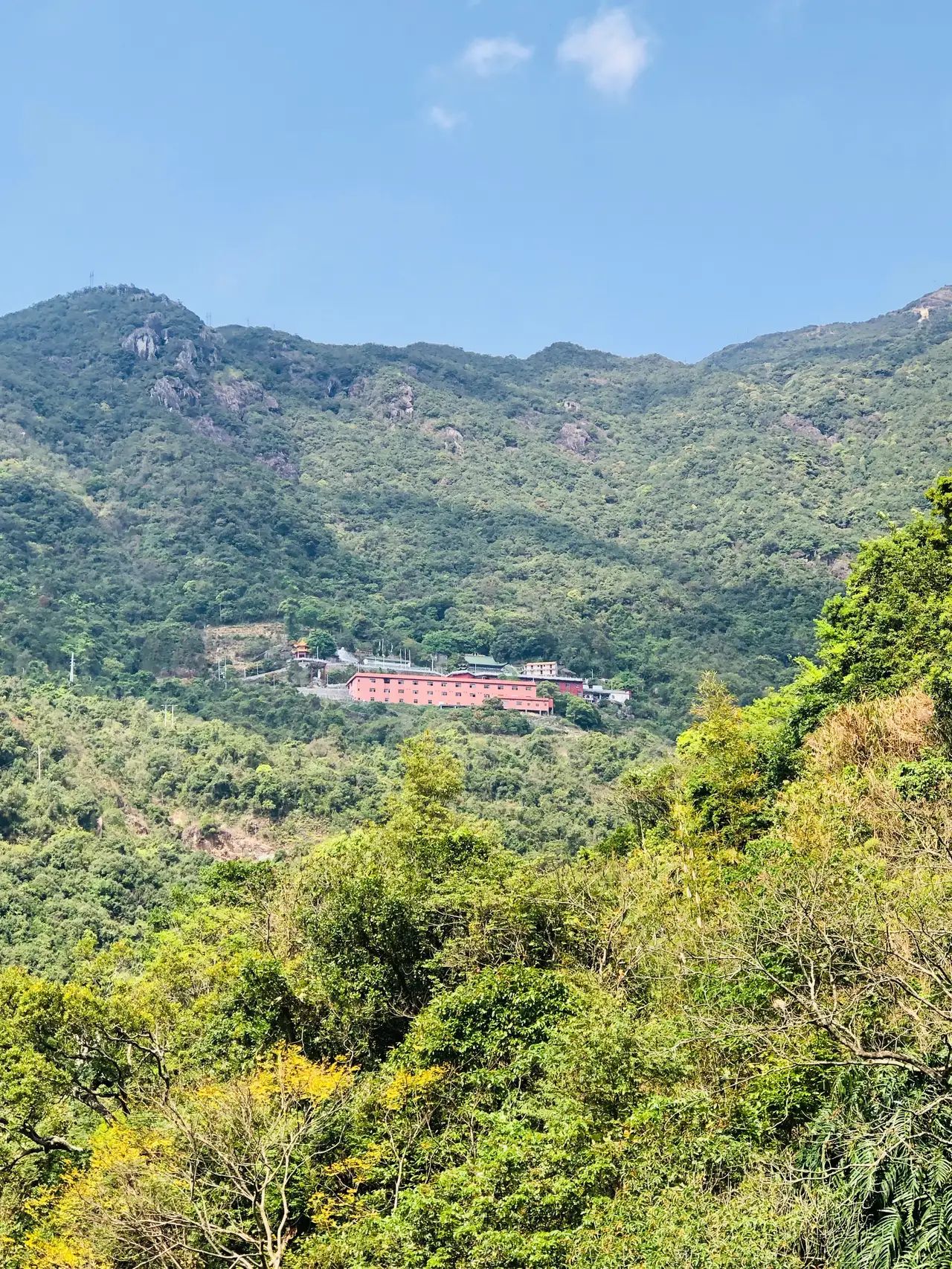 龙岩寺