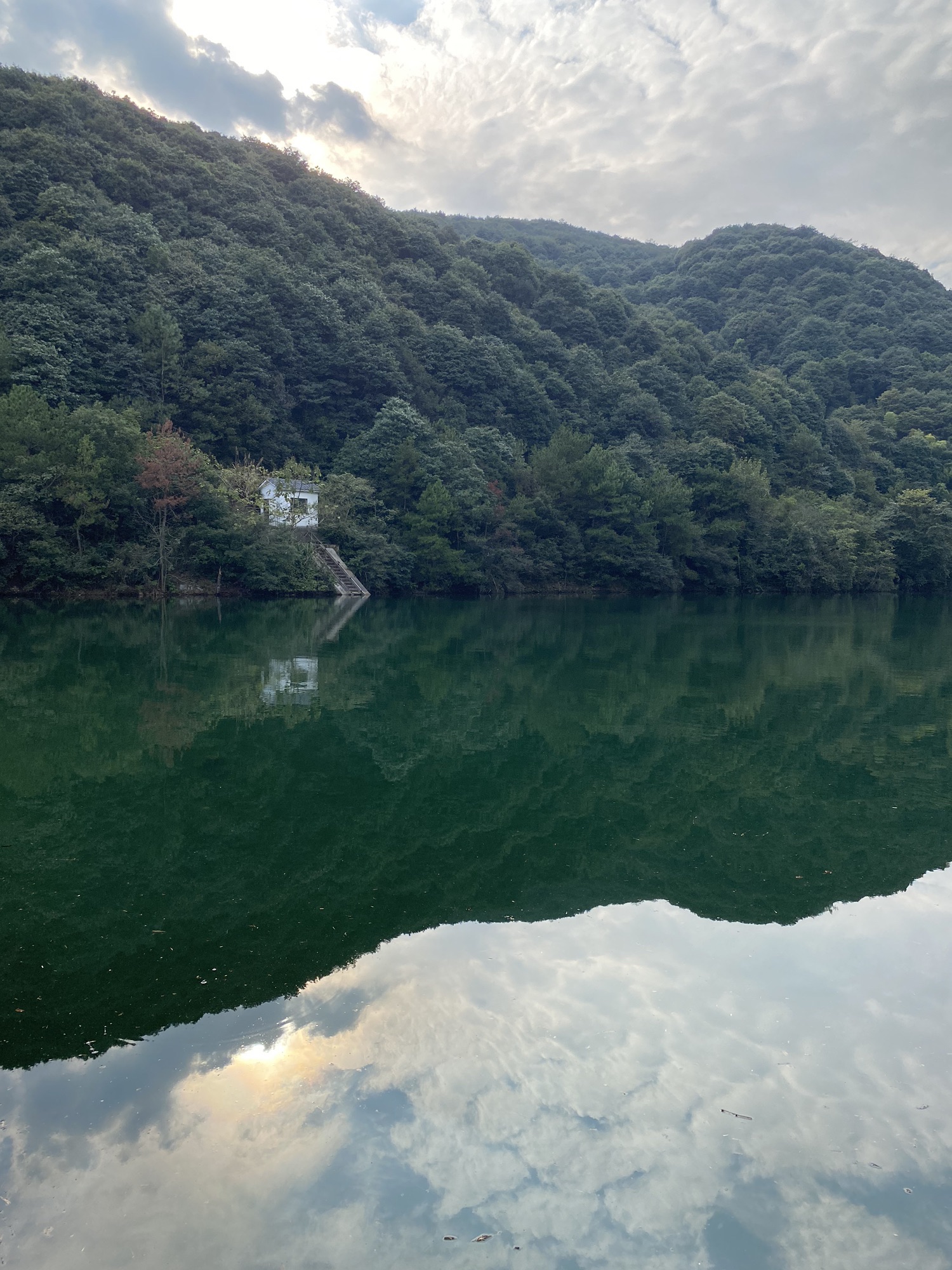 杭州富阳倒爬坞水库