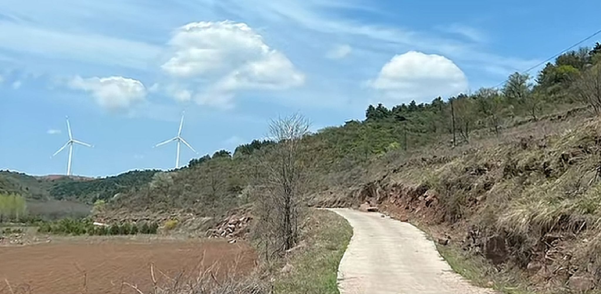 金山银山风景道旅行图片
