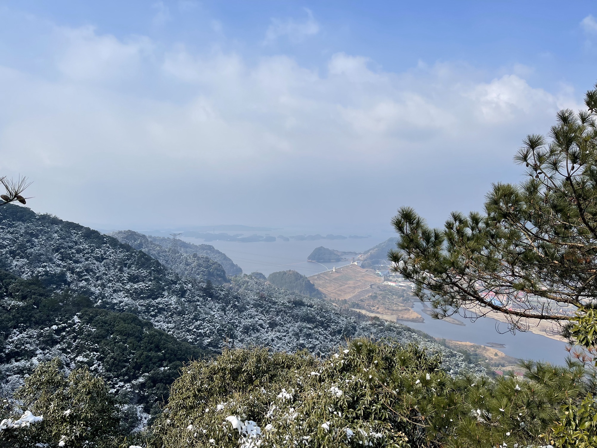 西海龙山旅行图片