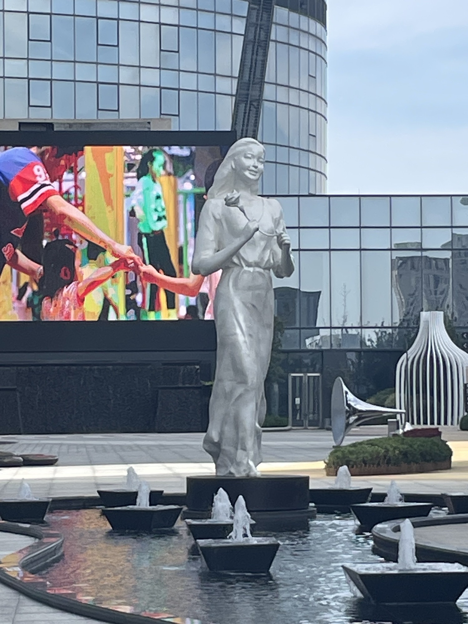 邓丽君空中花园